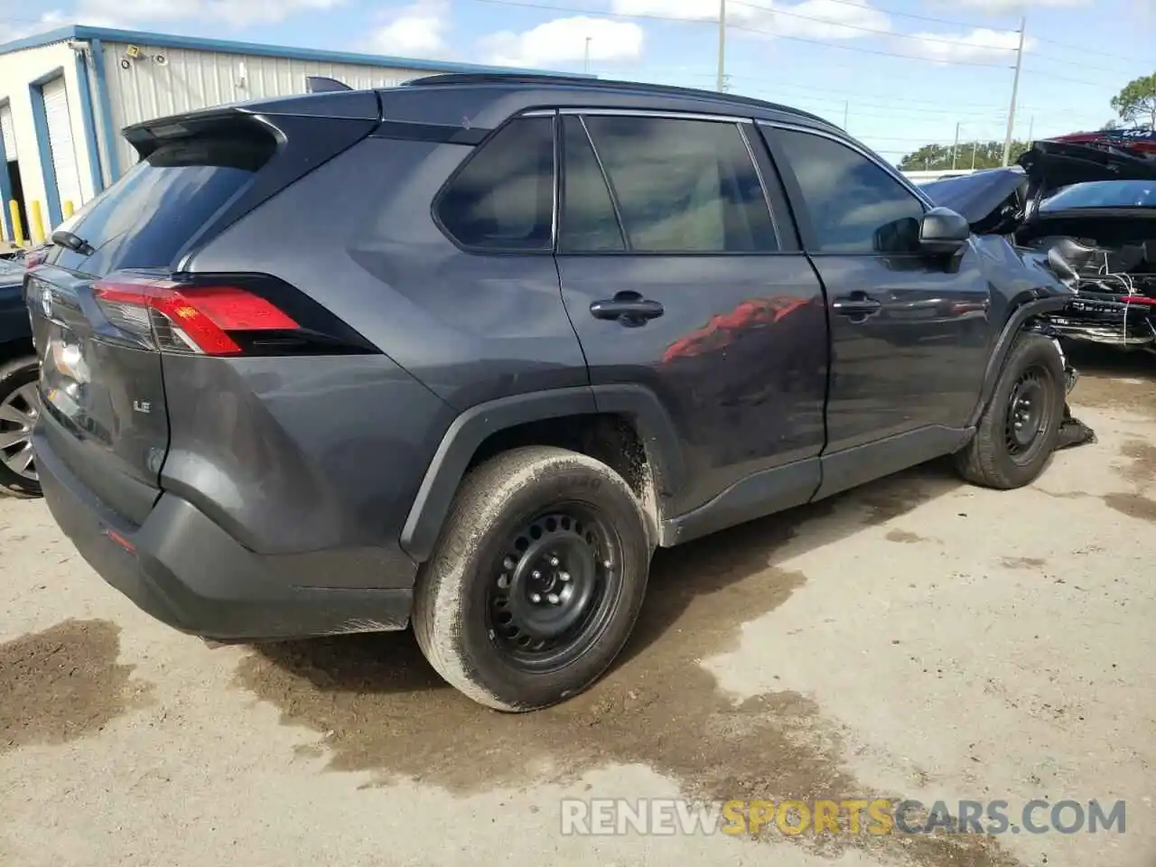 3 Photograph of a damaged car 2T3H1RFV1MC149737 TOYOTA RAV4 2021