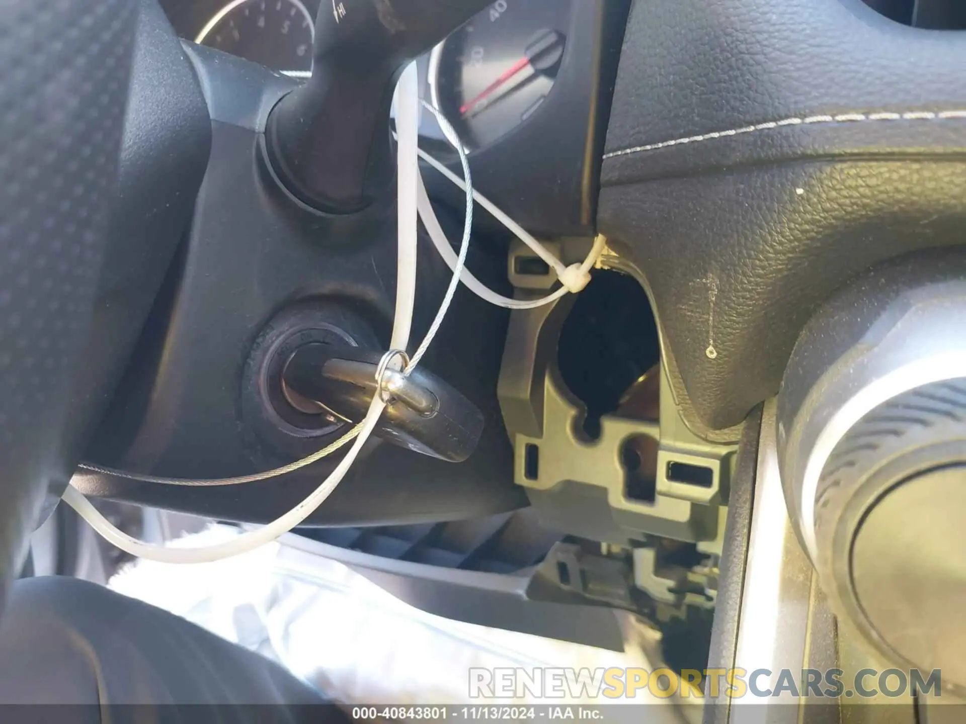 11 Photograph of a damaged car 2T3H1RFV1MC159006 TOYOTA RAV4 2021