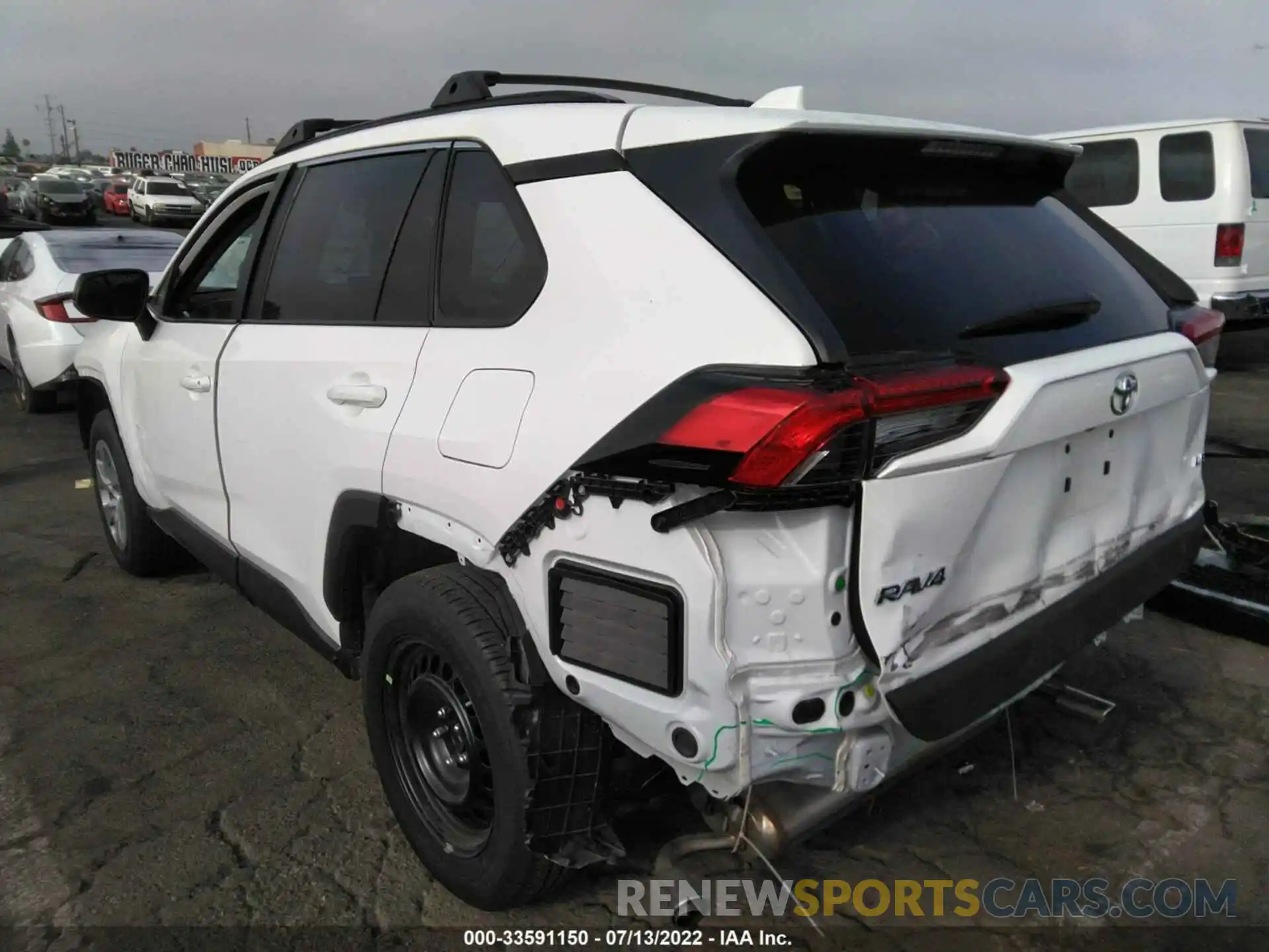 3 Photograph of a damaged car 2T3H1RFV1MC167137 TOYOTA RAV4 2021