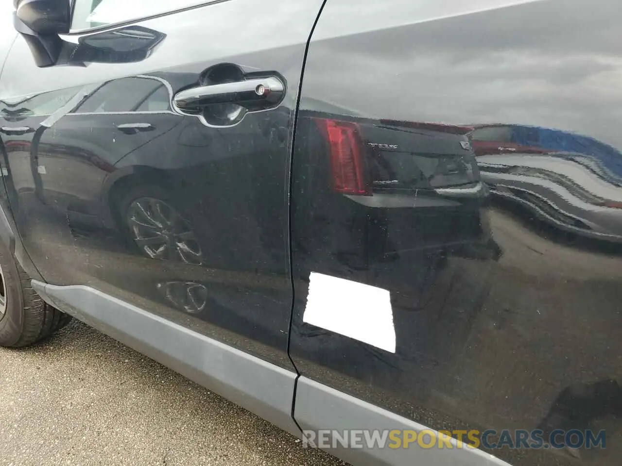 13 Photograph of a damaged car 2T3H1RFV1MC167655 TOYOTA RAV4 2021