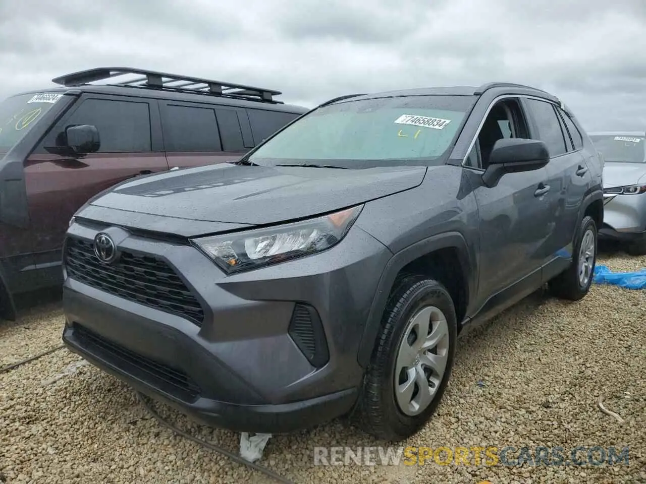 1 Photograph of a damaged car 2T3H1RFV1MC168871 TOYOTA RAV4 2021