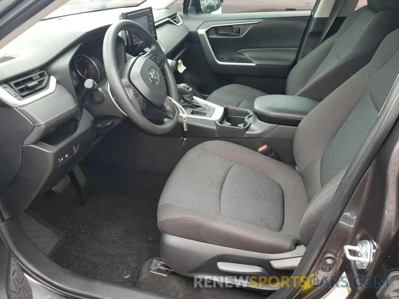 7 Photograph of a damaged car 2T3H1RFV1MC168871 TOYOTA RAV4 2021