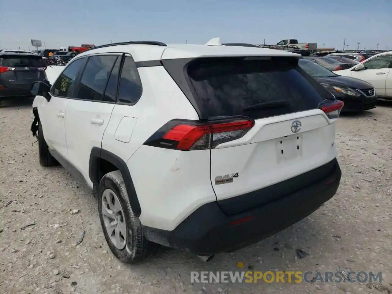 3 Photograph of a damaged car 2T3H1RFV1MW128918 TOYOTA RAV4 2021