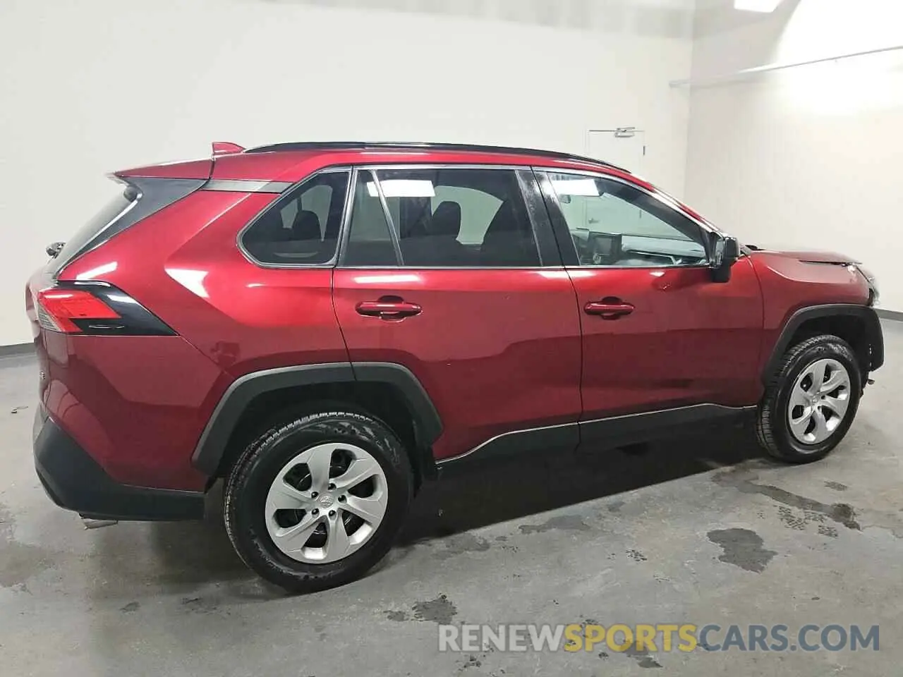 3 Photograph of a damaged car 2T3H1RFV1MW143046 TOYOTA RAV4 2021