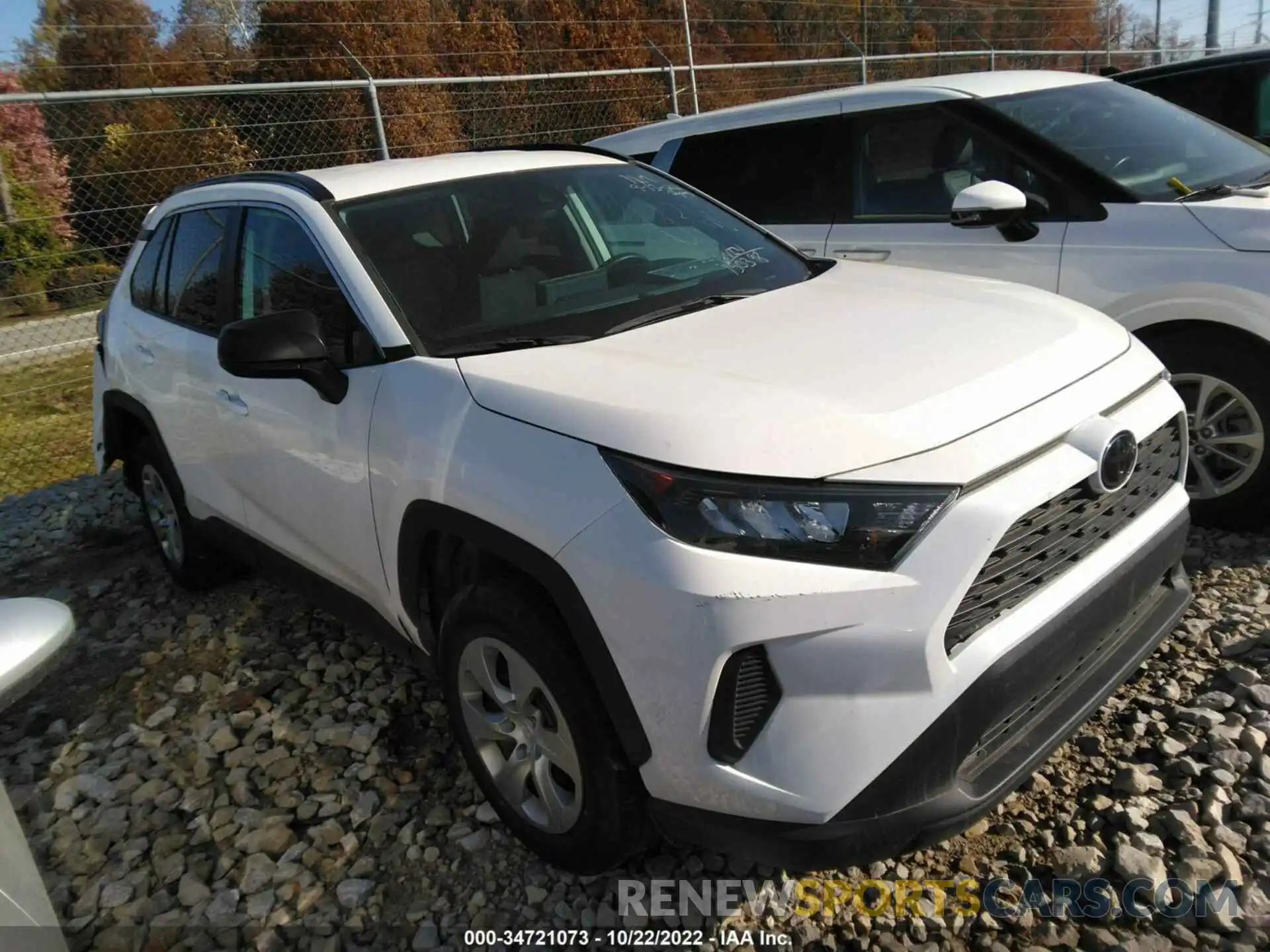 1 Photograph of a damaged car 2T3H1RFV1MW150398 TOYOTA RAV4 2021