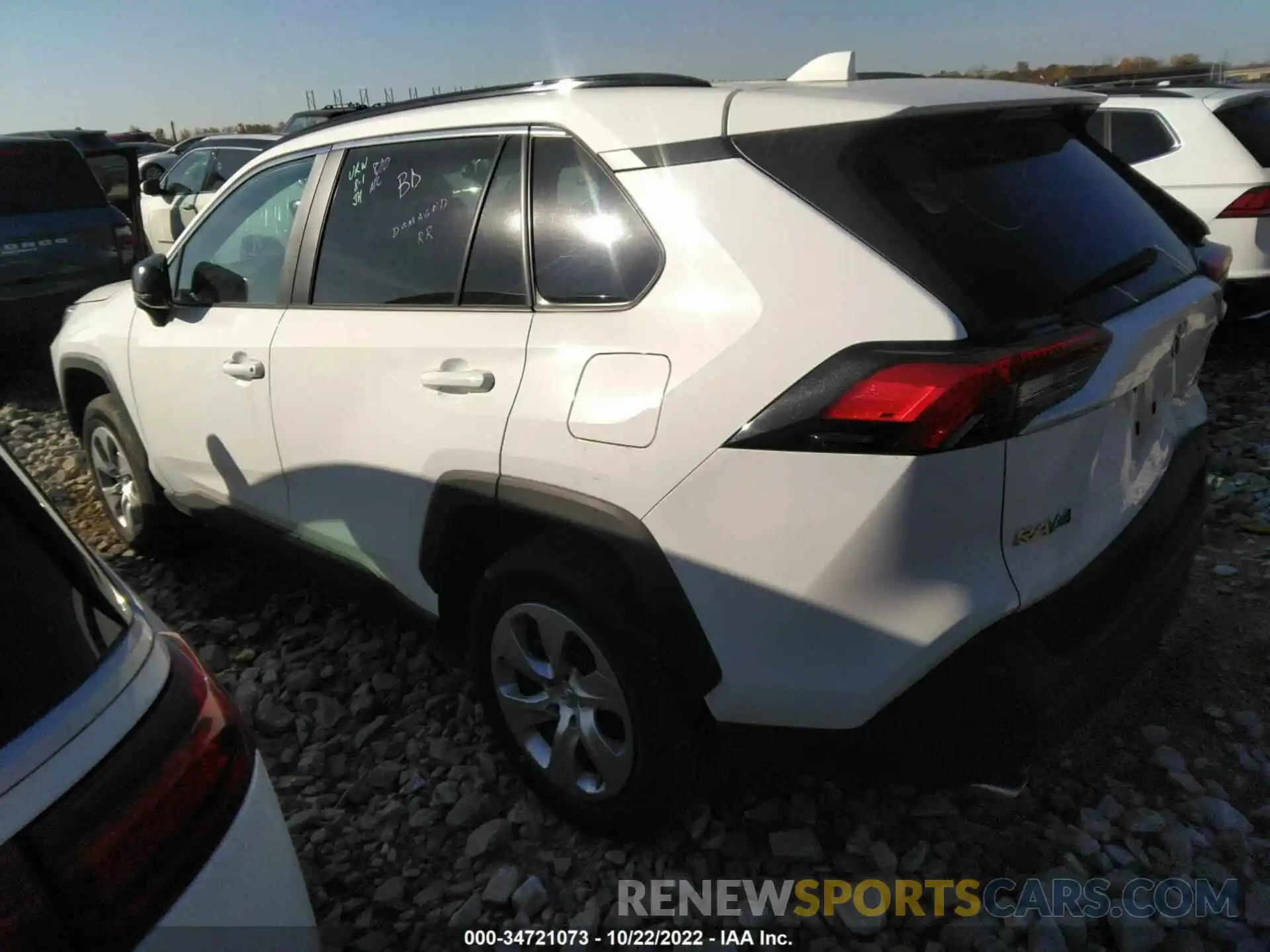 3 Photograph of a damaged car 2T3H1RFV1MW150398 TOYOTA RAV4 2021