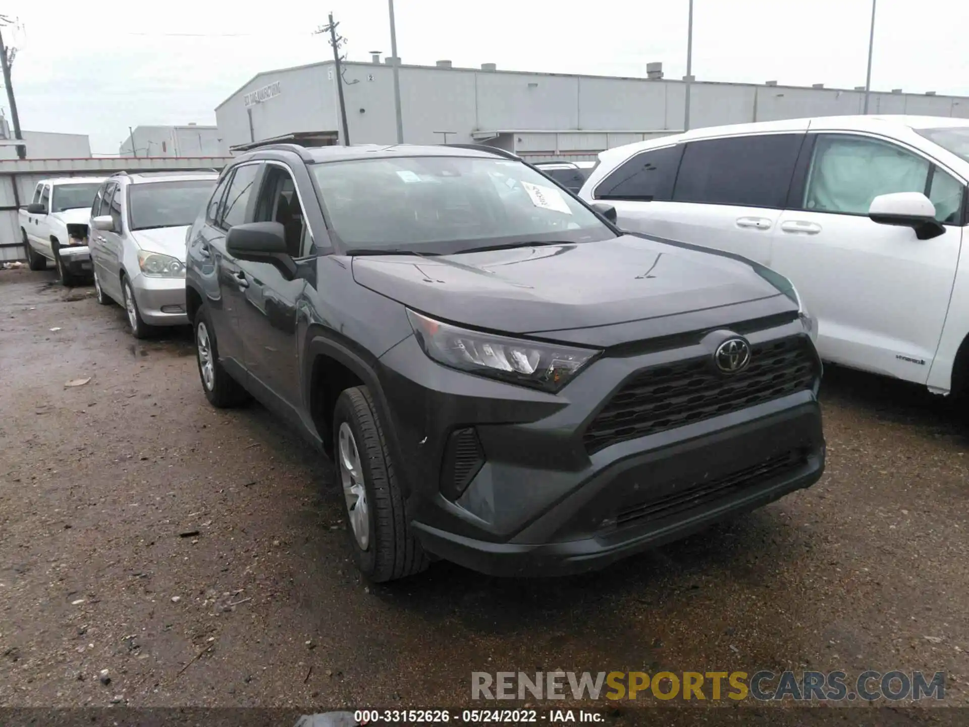 1 Photograph of a damaged car 2T3H1RFV1MW150546 TOYOTA RAV4 2021