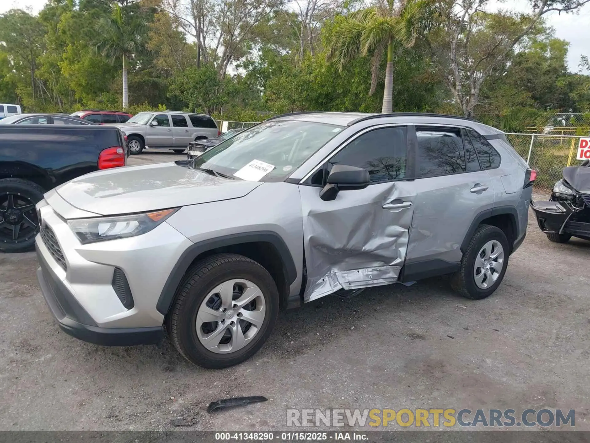 6 Photograph of a damaged car 2T3H1RFV2MC098863 TOYOTA RAV4 2021