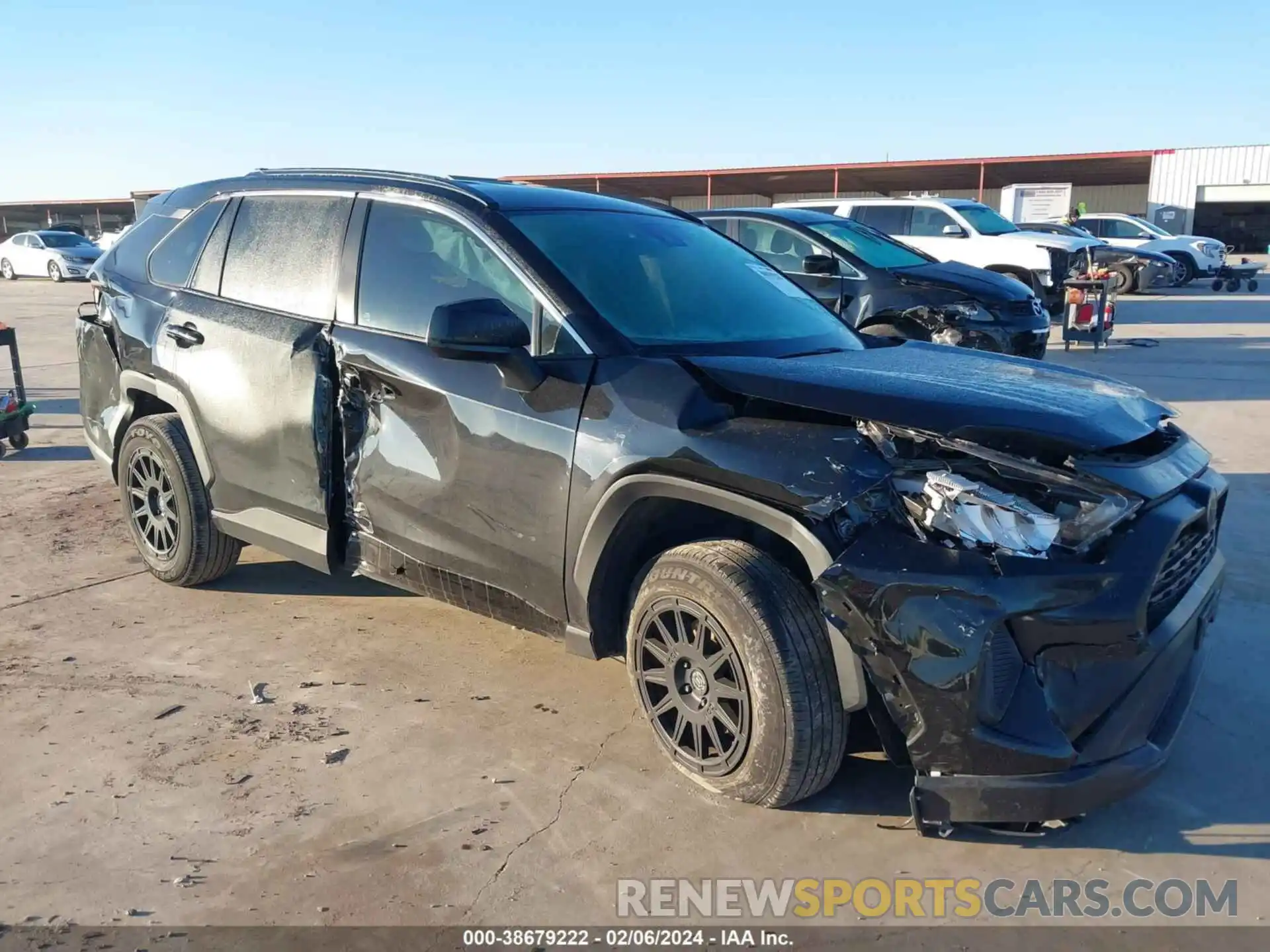 1 Photograph of a damaged car 2T3H1RFV2MC106251 TOYOTA RAV4 2021