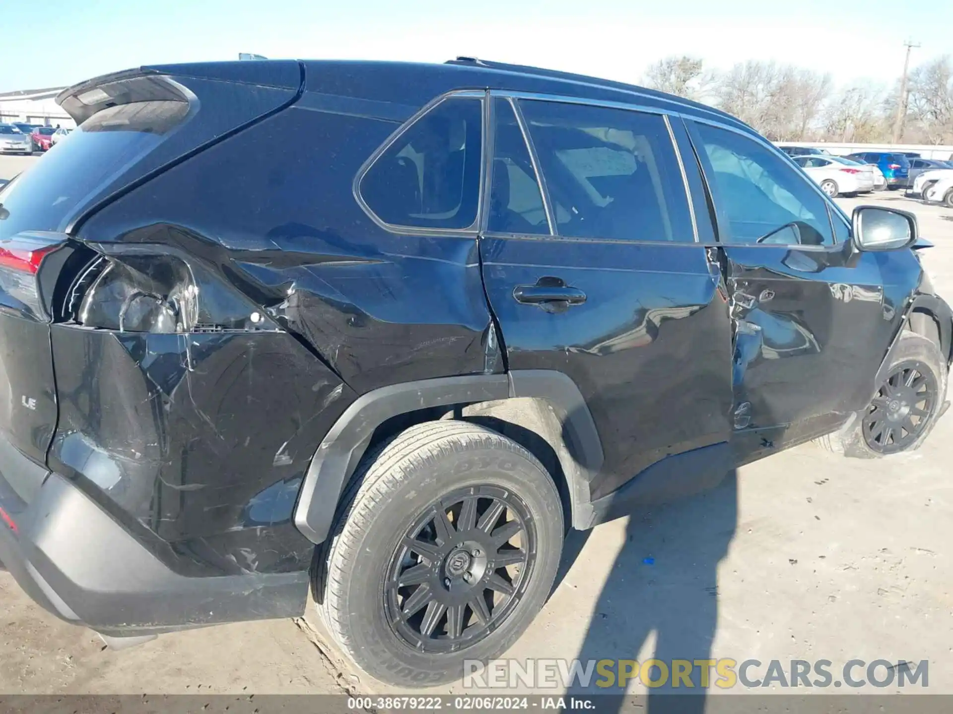 16 Photograph of a damaged car 2T3H1RFV2MC106251 TOYOTA RAV4 2021