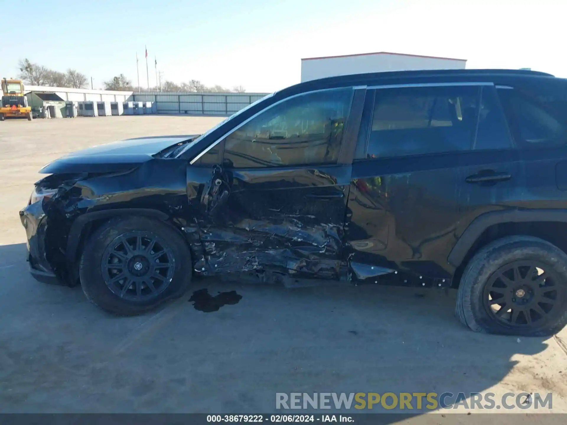 6 Photograph of a damaged car 2T3H1RFV2MC106251 TOYOTA RAV4 2021