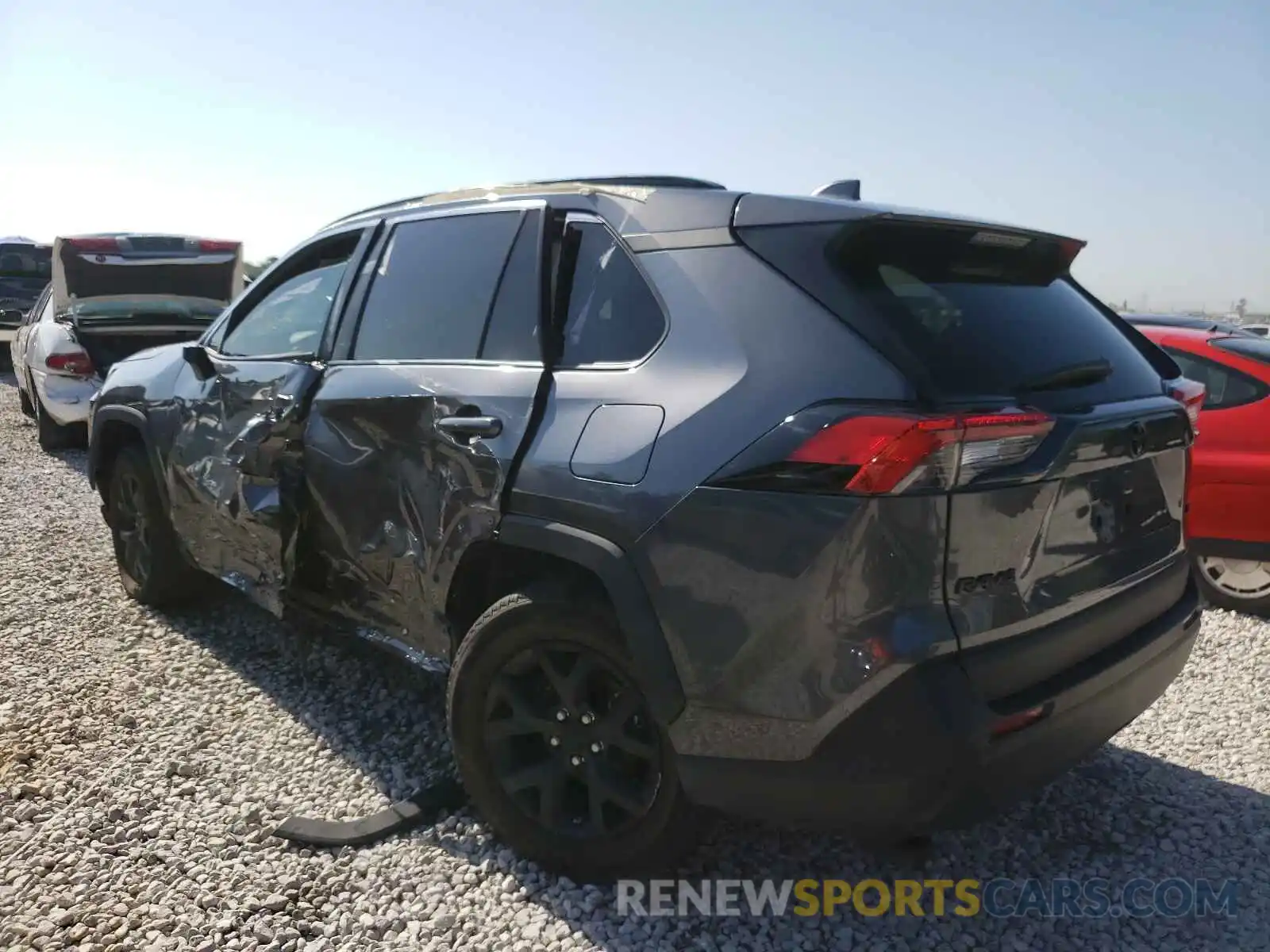 3 Photograph of a damaged car 2T3H1RFV2MC122451 TOYOTA RAV4 2021