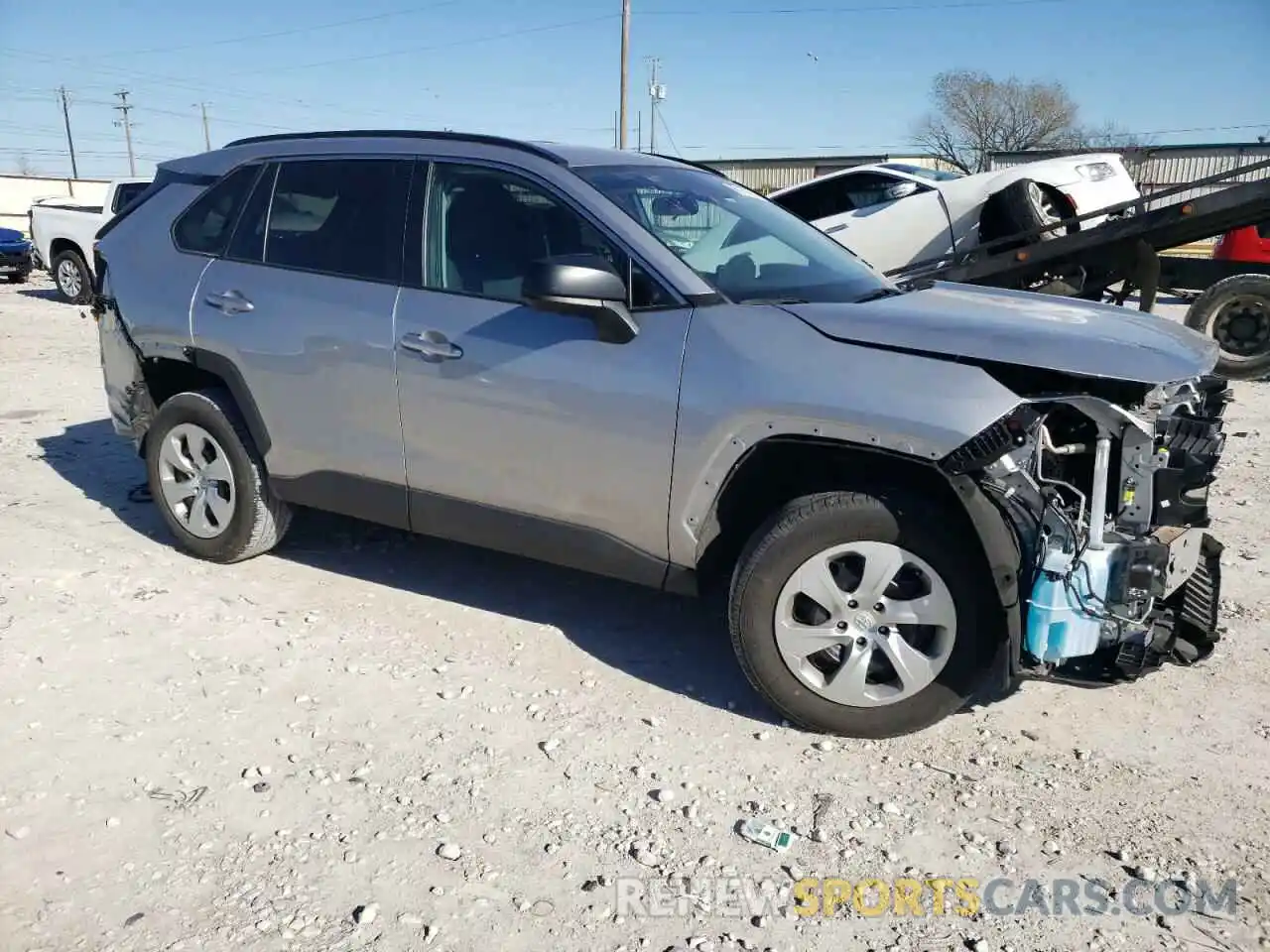 4 Photograph of a damaged car 2T3H1RFV2MC150301 TOYOTA RAV4 2021