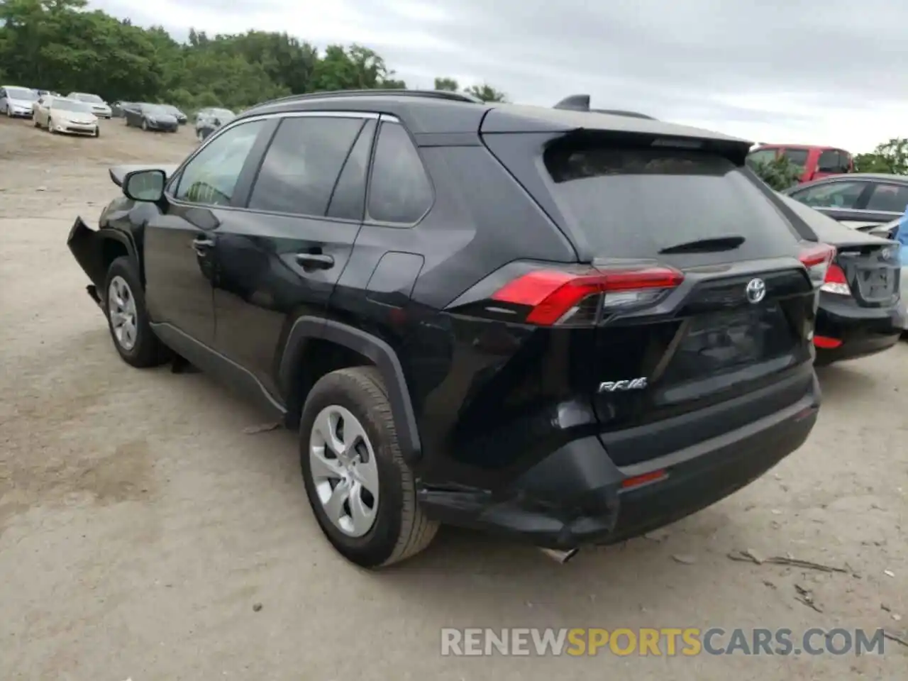 3 Photograph of a damaged car 2T3H1RFV2MC156177 TOYOTA RAV4 2021