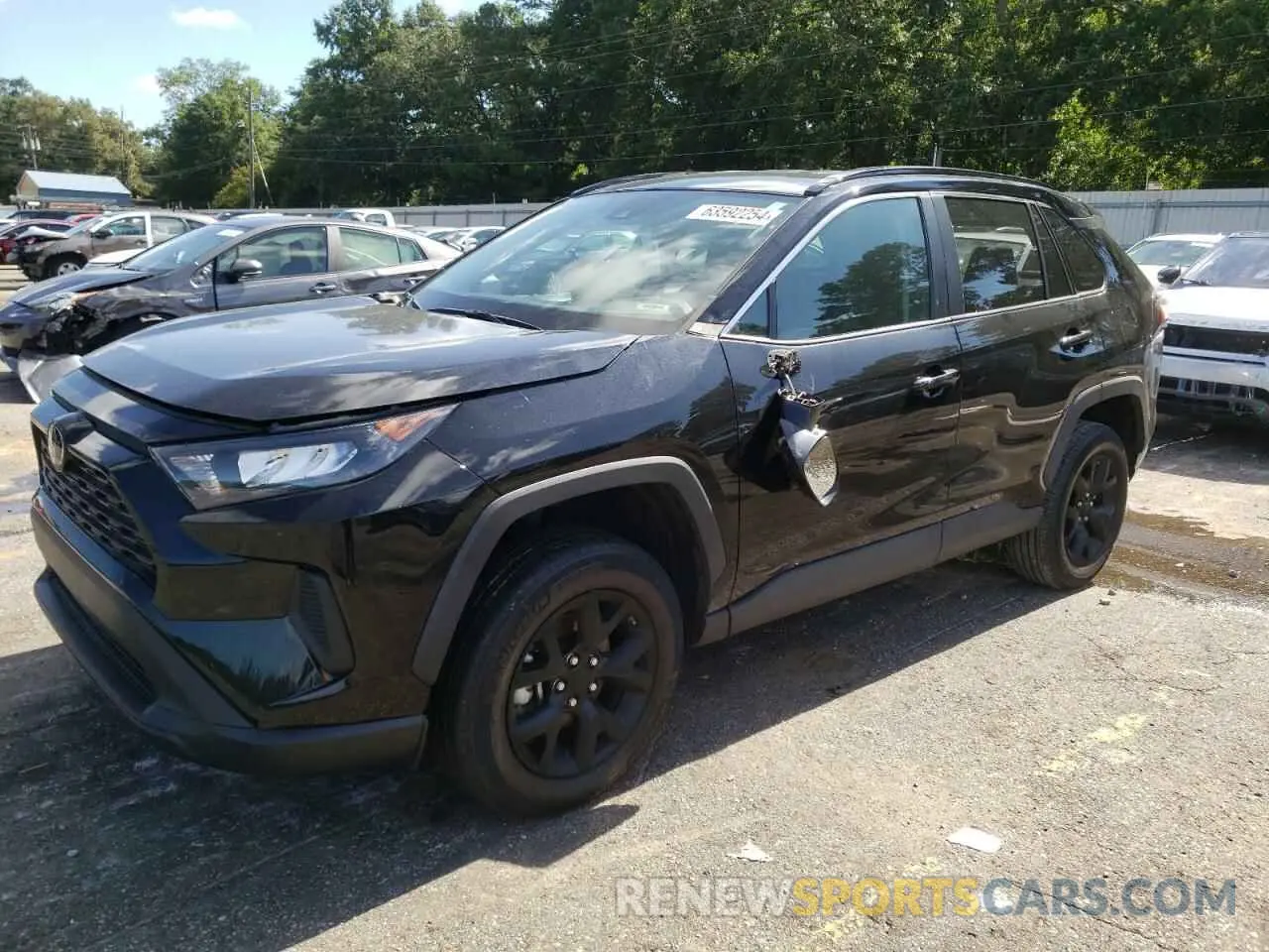 1 Photograph of a damaged car 2T3H1RFV2MC171911 TOYOTA RAV4 2021