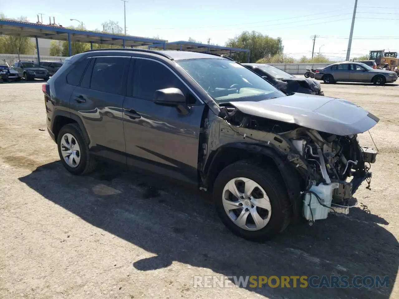 4 Photograph of a damaged car 2T3H1RFV2MW135358 TOYOTA RAV4 2021