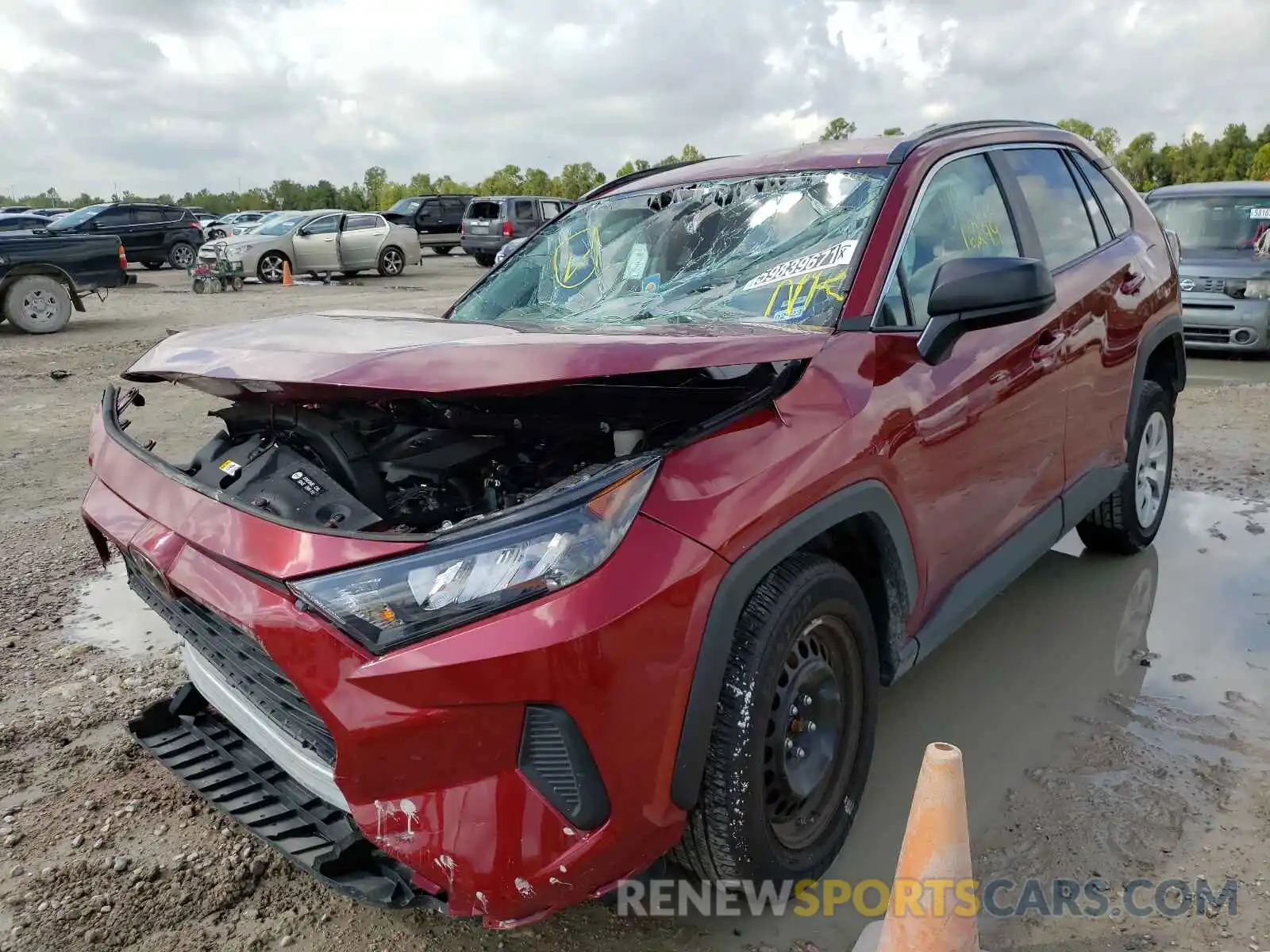 2 Photograph of a damaged car 2T3H1RFV2MW137076 TOYOTA RAV4 2021