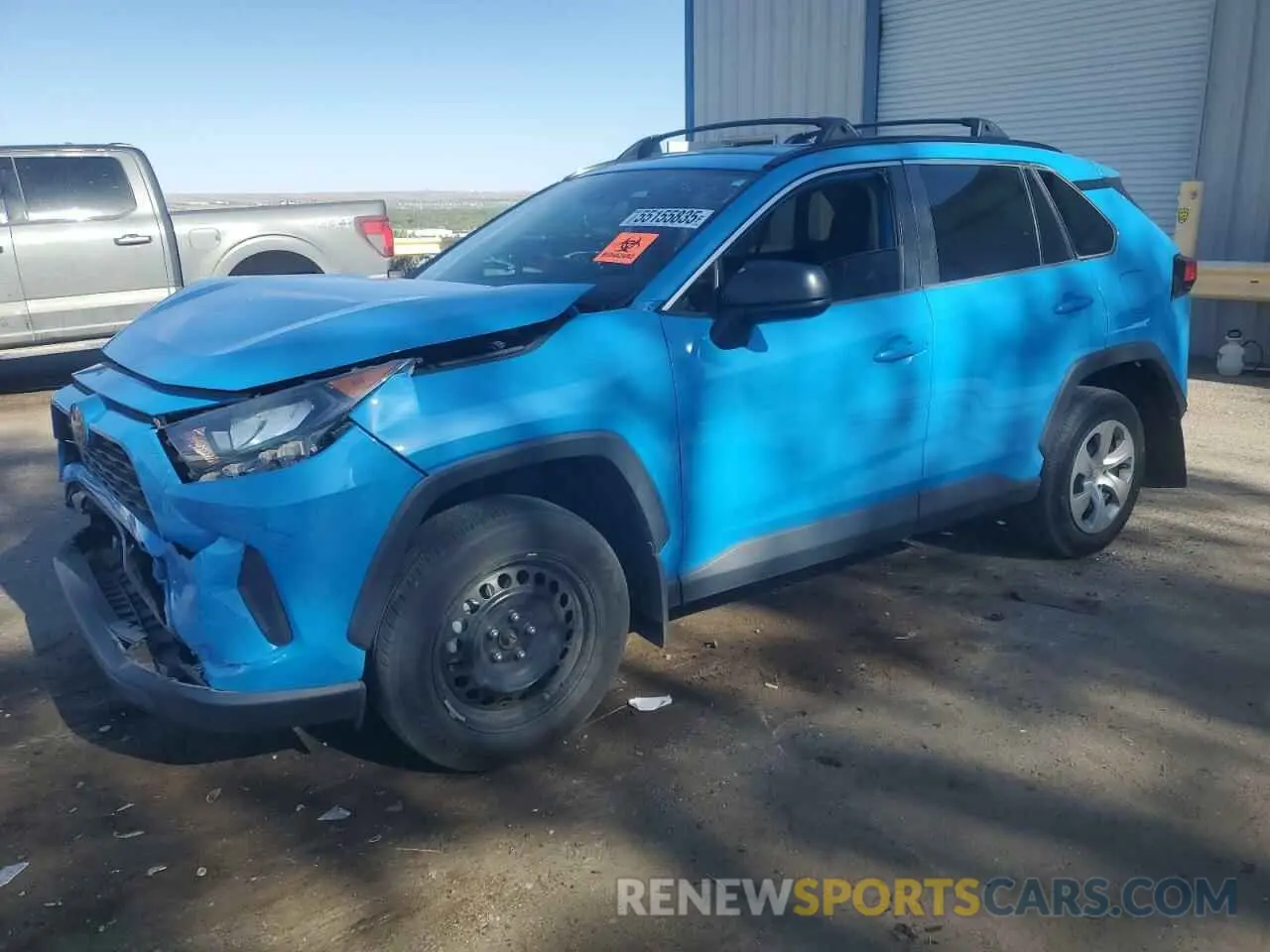1 Photograph of a damaged car 2T3H1RFV2MW139121 TOYOTA RAV4 2021