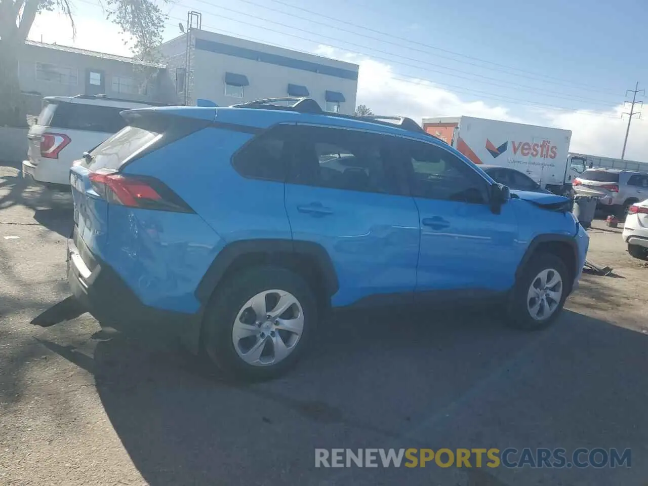 3 Photograph of a damaged car 2T3H1RFV2MW139121 TOYOTA RAV4 2021