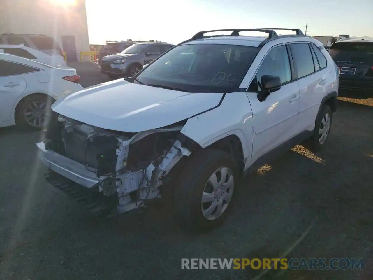 2 Photograph of a damaged car 2T3H1RFV2MW141466 TOYOTA RAV4 2021