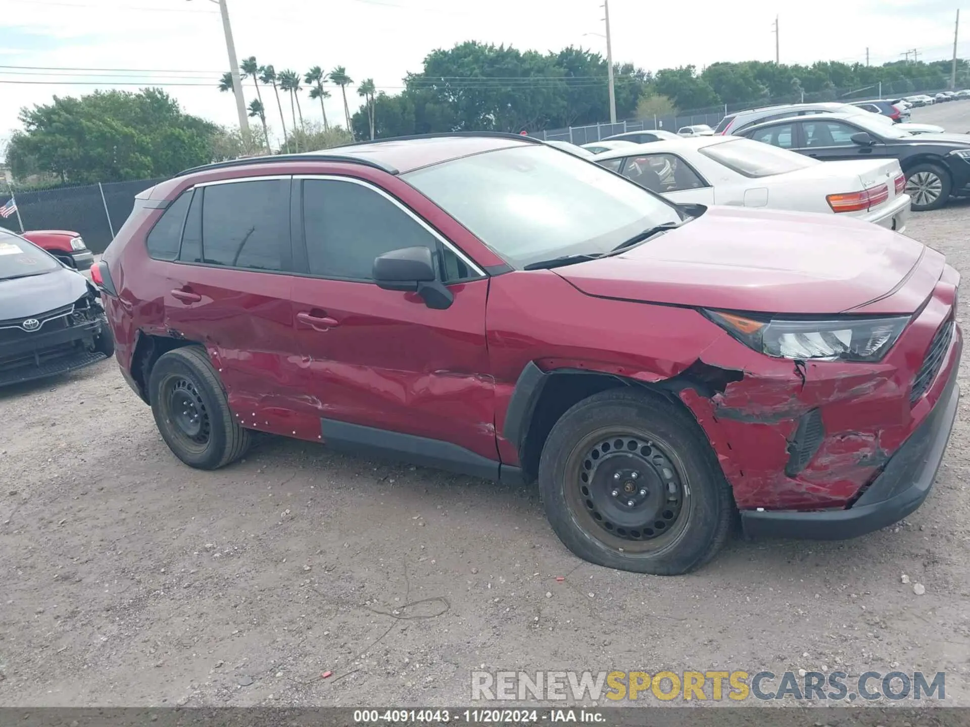 6 Photograph of a damaged car 2T3H1RFV2MW166061 TOYOTA RAV4 2021