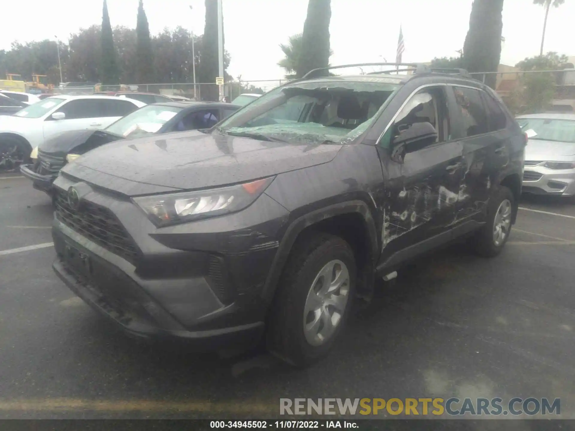 2 Photograph of a damaged car 2T3H1RFV3MC089931 TOYOTA RAV4 2021