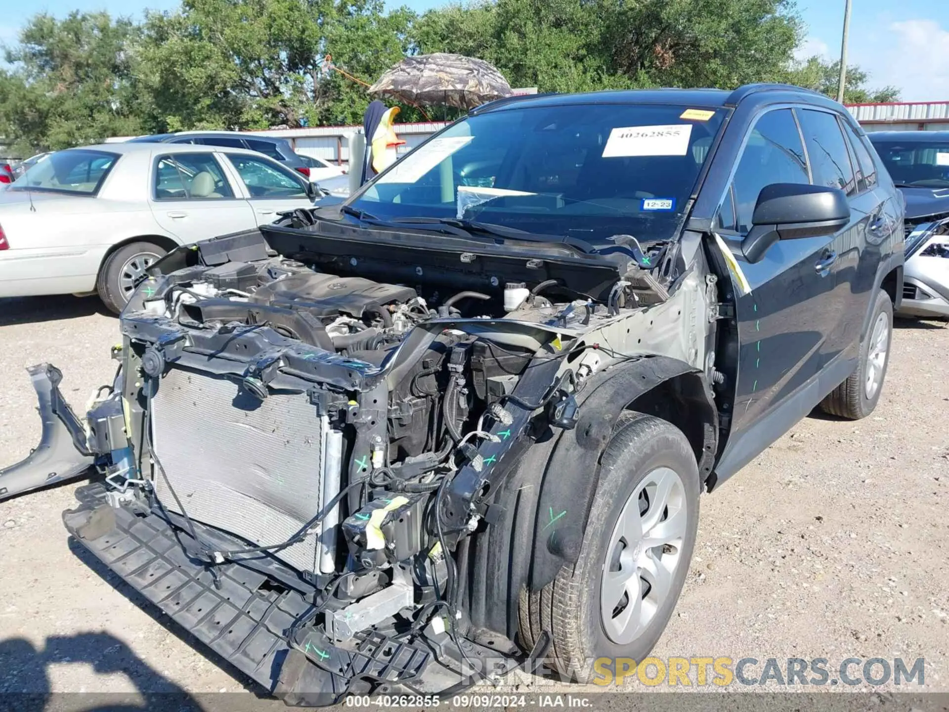 6 Photograph of a damaged car 2T3H1RFV3MC107327 TOYOTA RAV4 2021