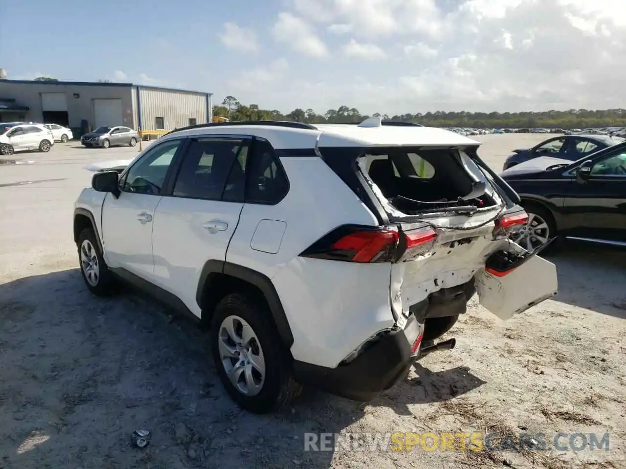 3 Photograph of a damaged car 2T3H1RFV3MC107960 TOYOTA RAV4 2021