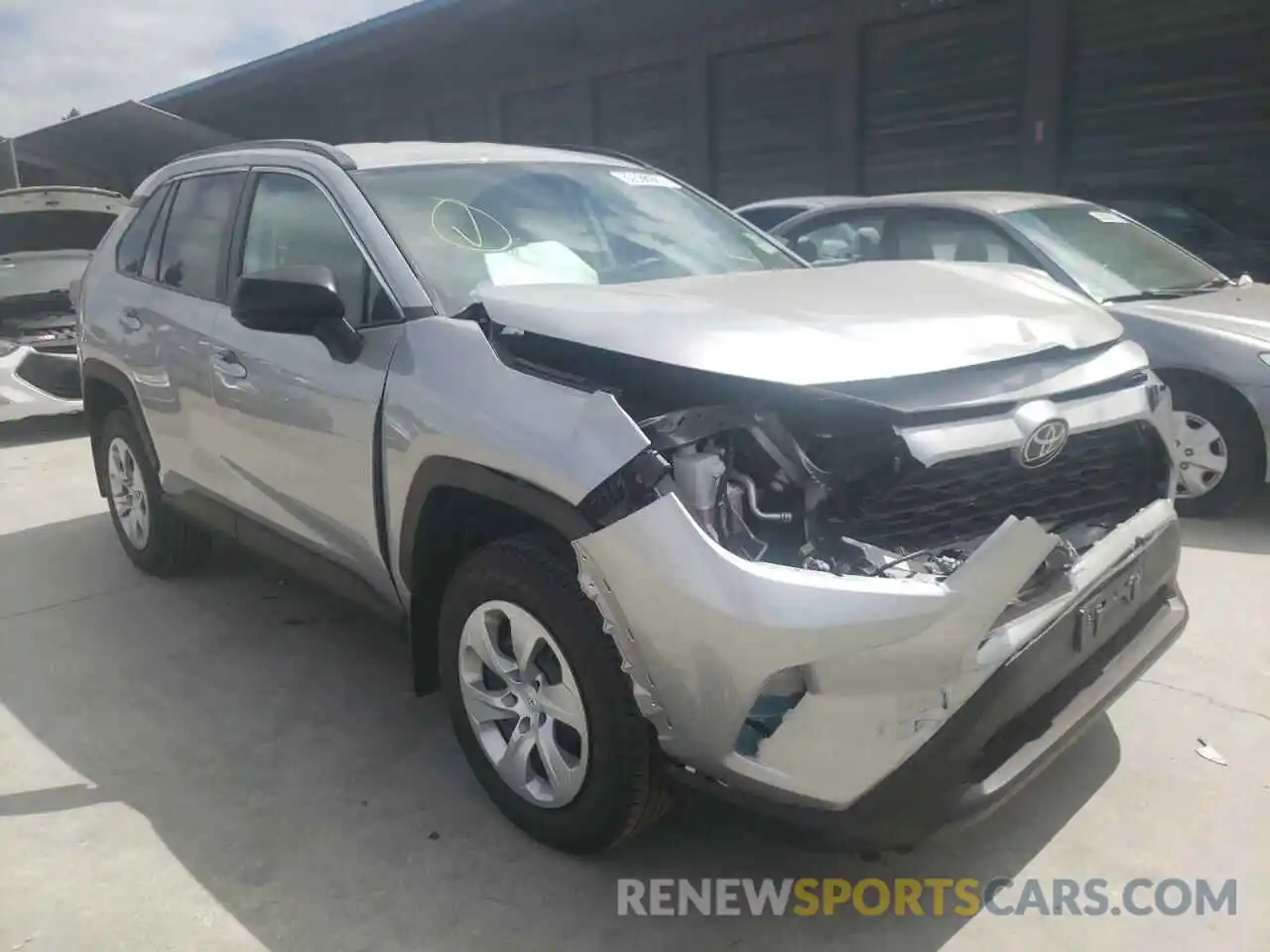 9 Photograph of a damaged car 2T3H1RFV3MC108915 TOYOTA RAV4 2021