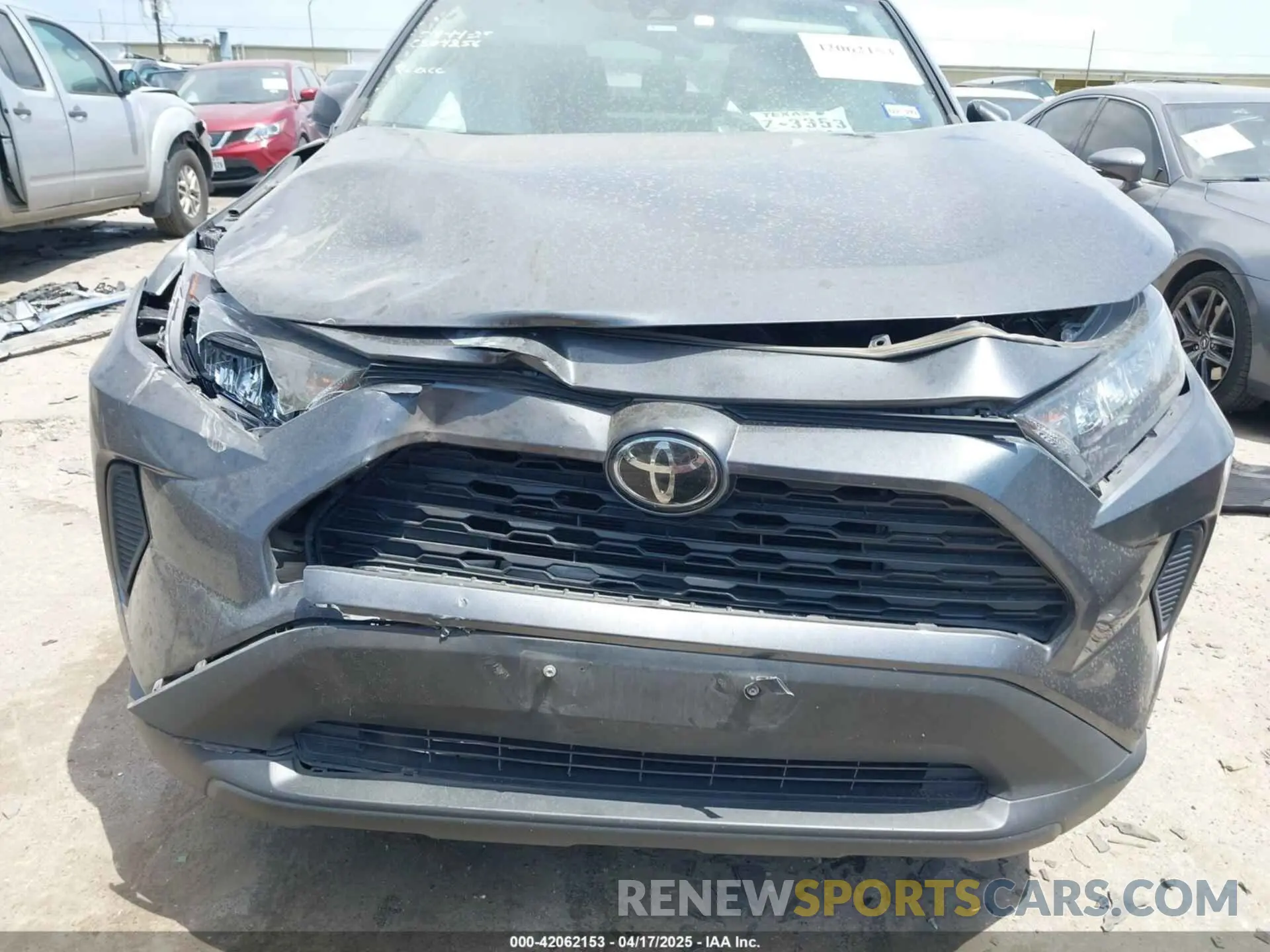 12 Photograph of a damaged car 2T3H1RFV3MC112317 TOYOTA RAV4 2021