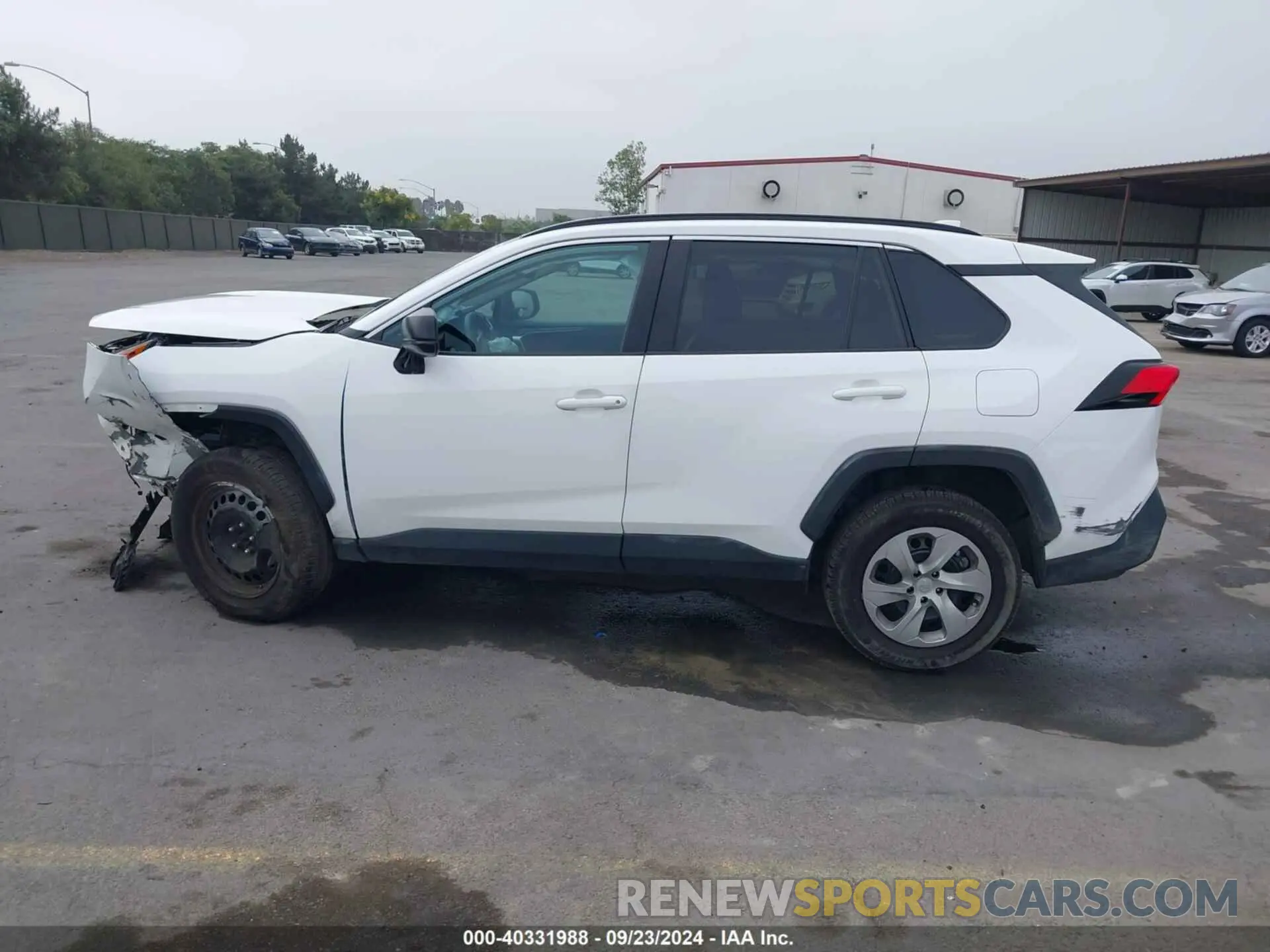 14 Photograph of a damaged car 2T3H1RFV3MC115606 TOYOTA RAV4 2021