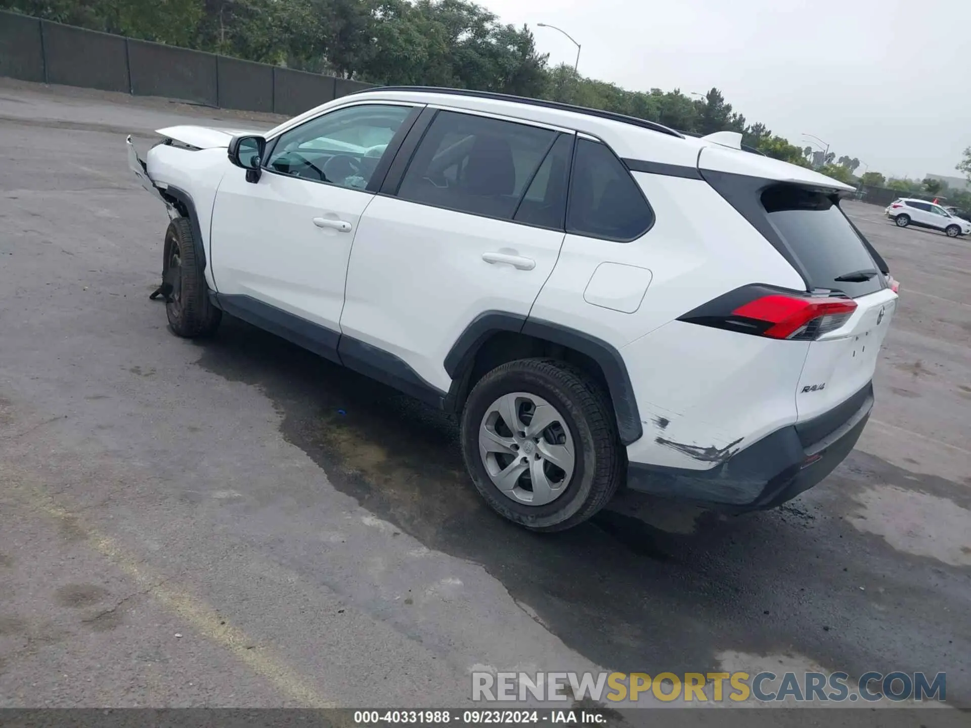 3 Photograph of a damaged car 2T3H1RFV3MC115606 TOYOTA RAV4 2021