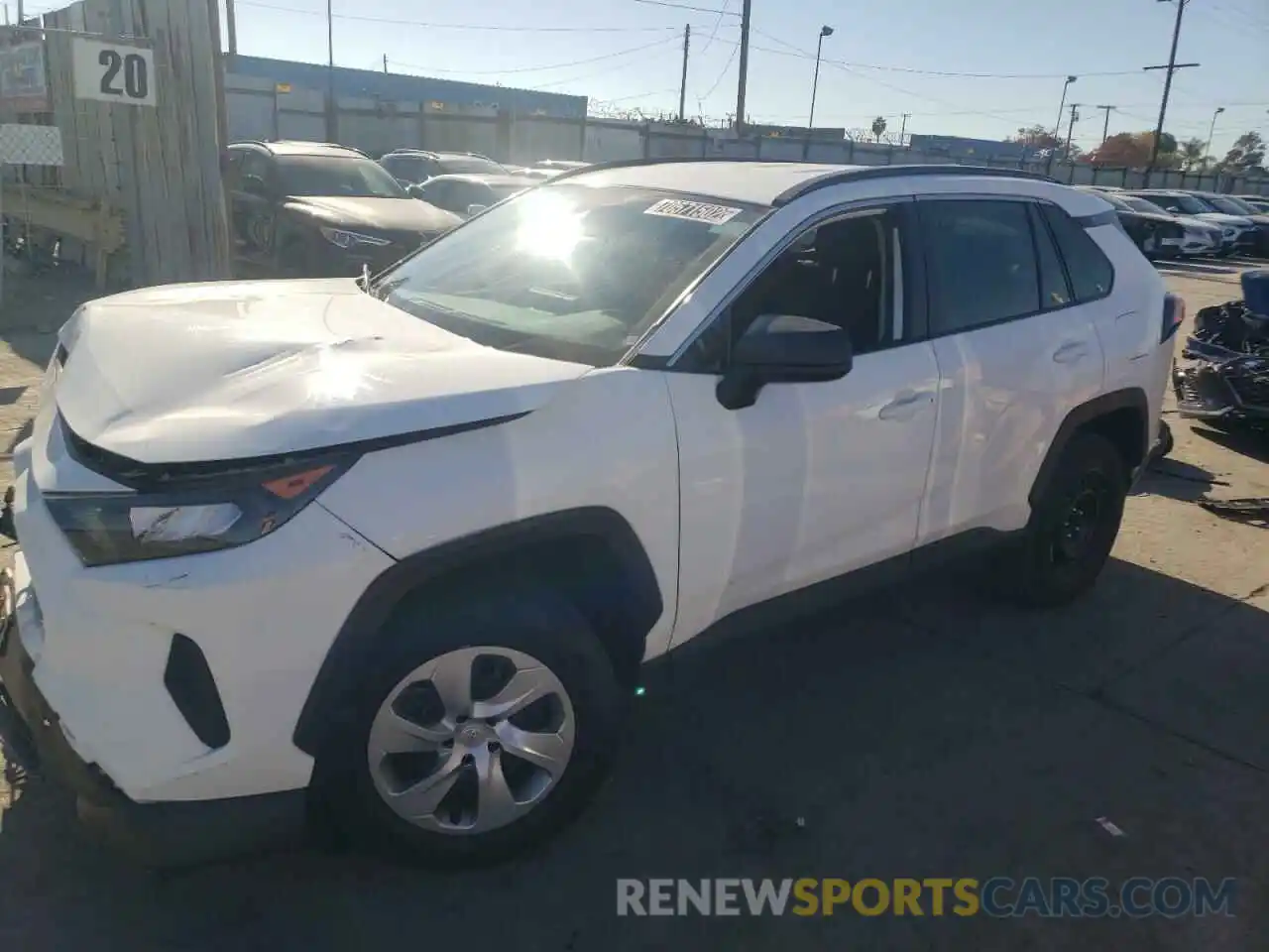 1 Photograph of a damaged car 2T3H1RFV3MC120143 TOYOTA RAV4 2021