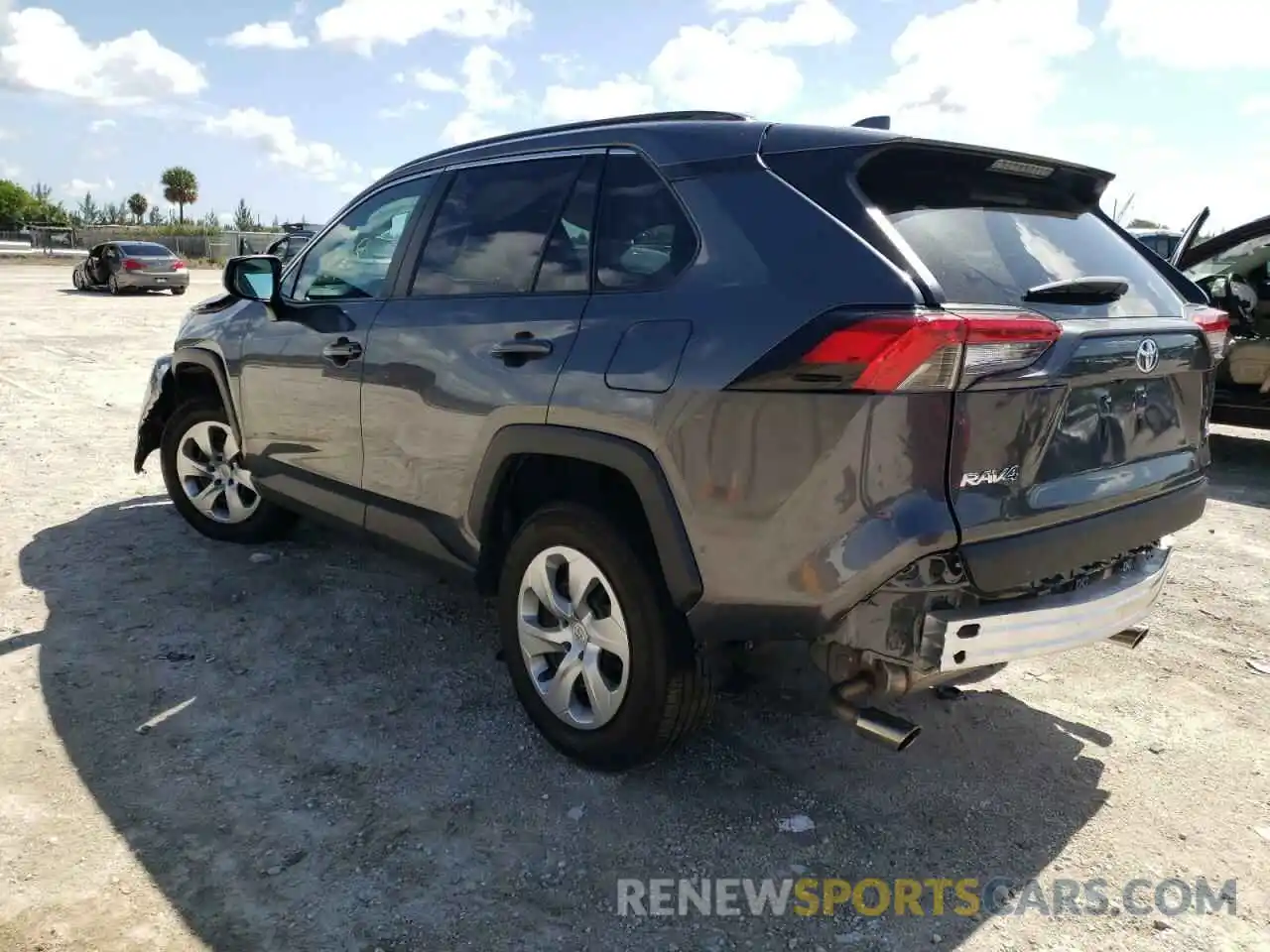 3 Photograph of a damaged car 2T3H1RFV3MC126220 TOYOTA RAV4 2021