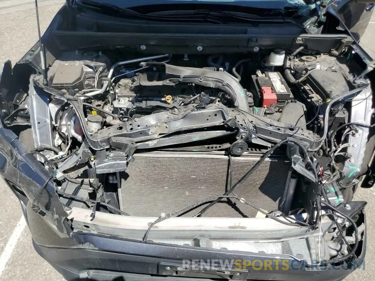 11 Photograph of a damaged car 2T3H1RFV3MC165938 TOYOTA RAV4 2021