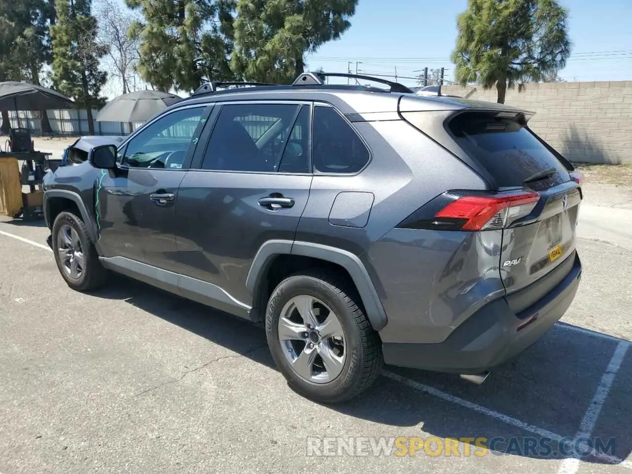 2 Photograph of a damaged car 2T3H1RFV3MC165938 TOYOTA RAV4 2021