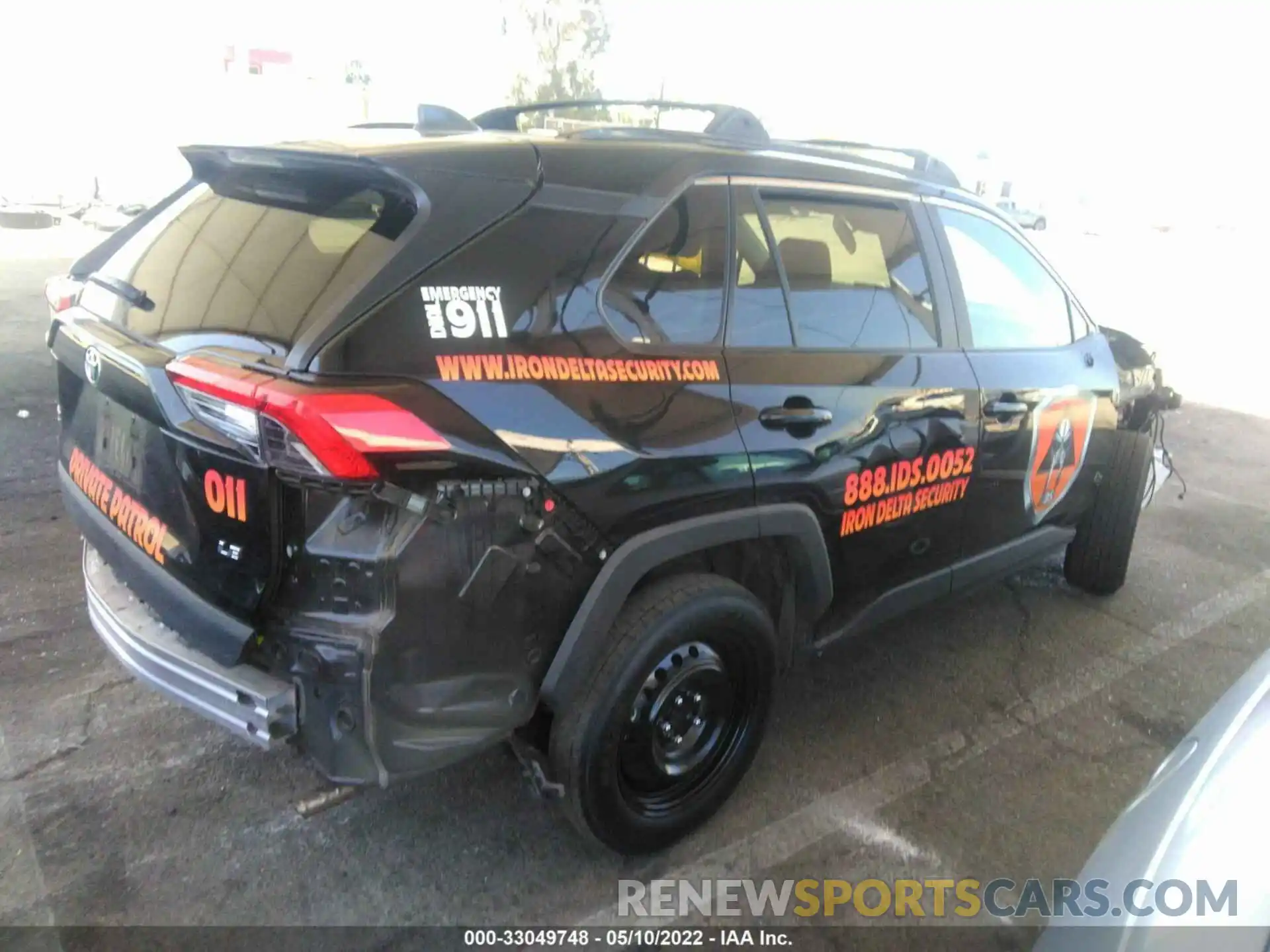 4 Photograph of a damaged car 2T3H1RFV3MC166880 TOYOTA RAV4 2021