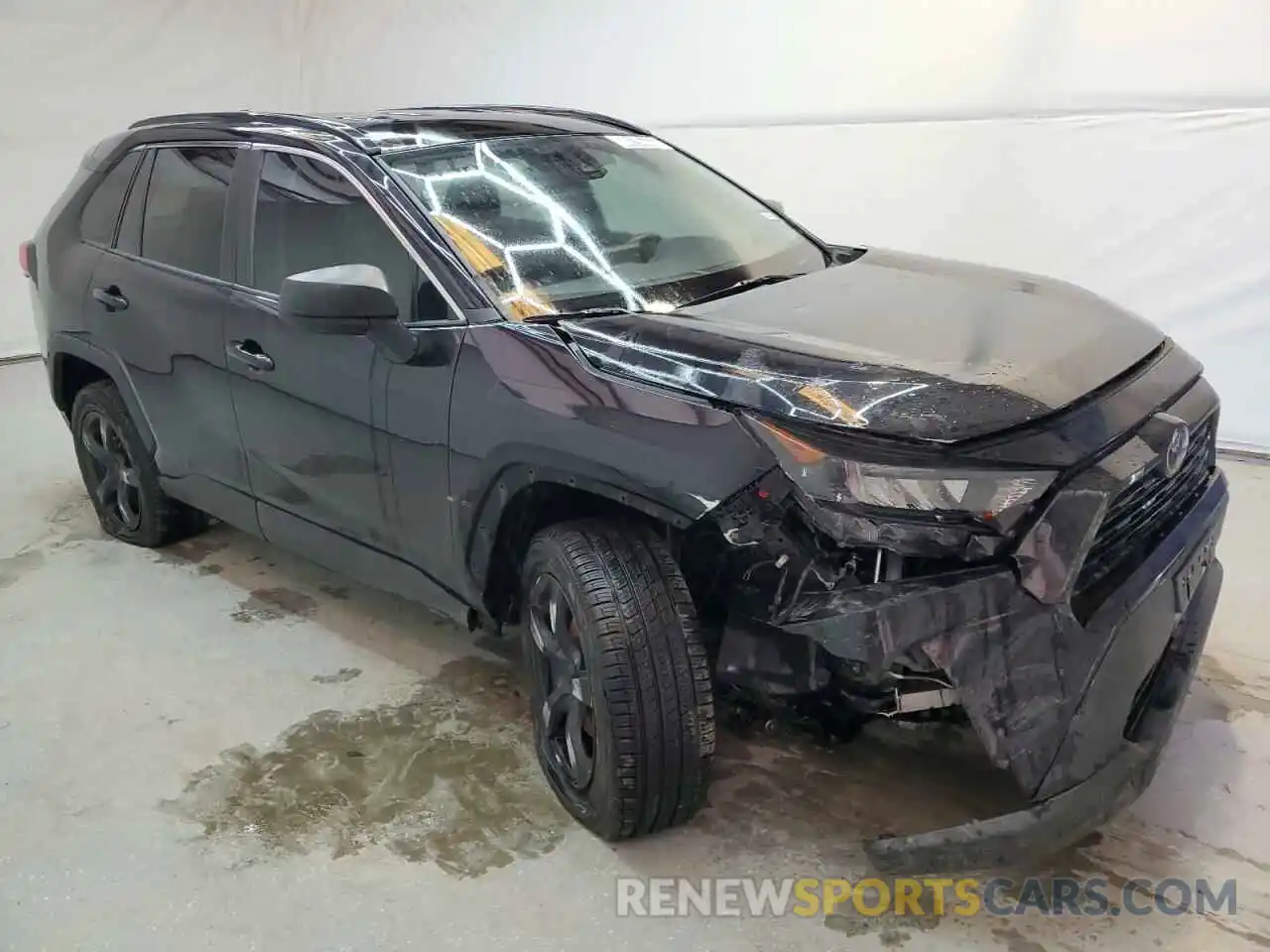 4 Photograph of a damaged car 2T3H1RFV3MW109075 TOYOTA RAV4 2021