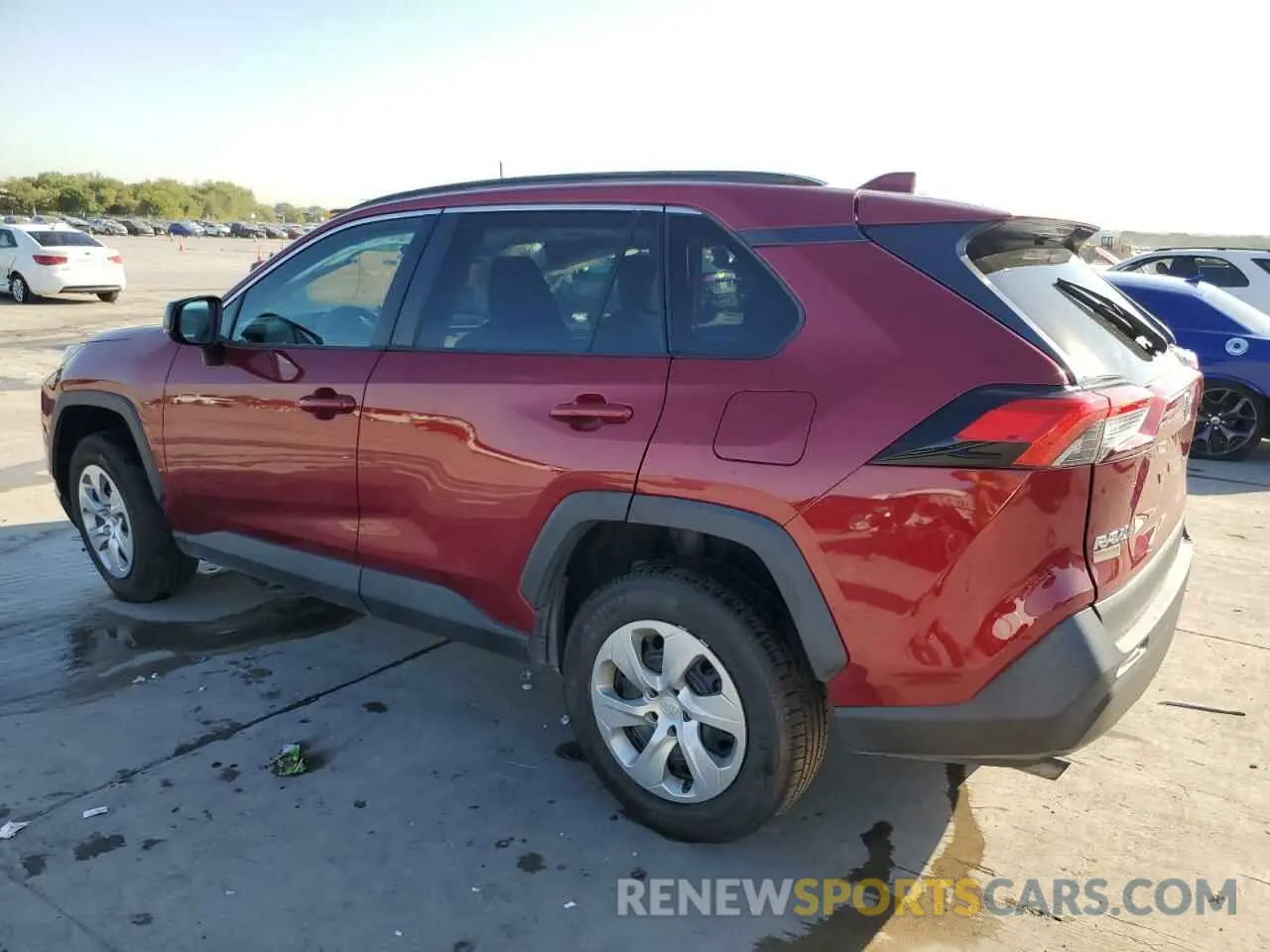 2 Photograph of a damaged car 2T3H1RFV3MW136549 TOYOTA RAV4 2021