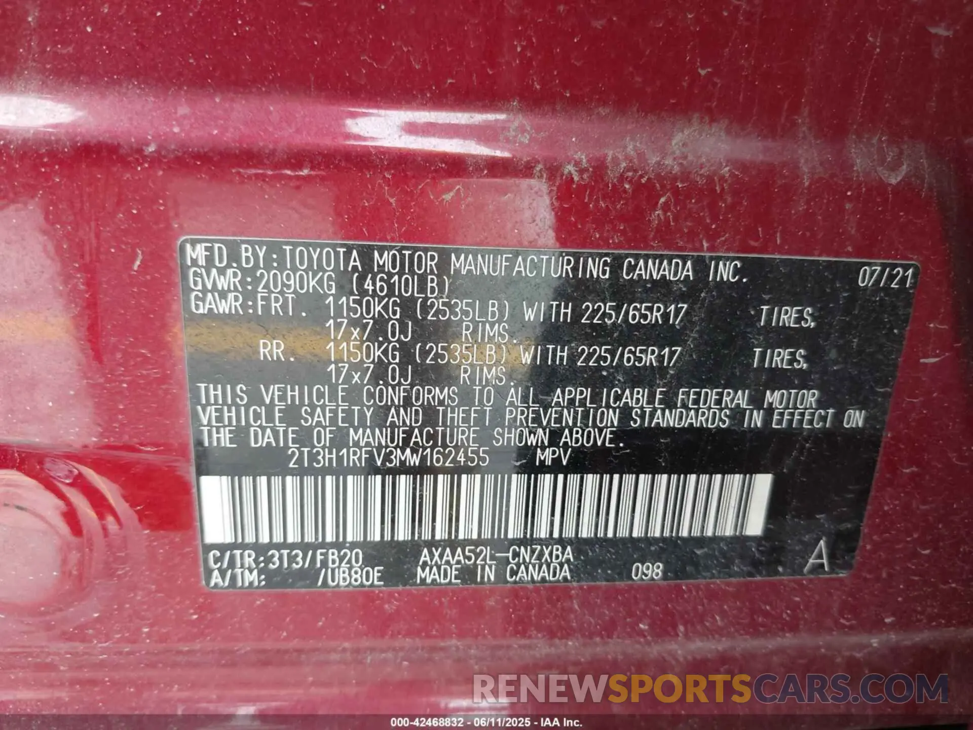 9 Photograph of a damaged car 2T3H1RFV3MW162455 TOYOTA RAV4 2021