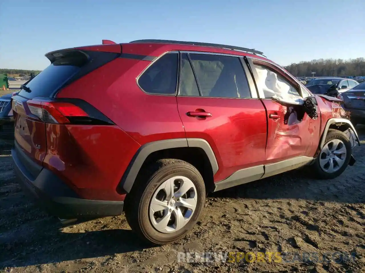 3 Photograph of a damaged car 2T3H1RFV3MW162746 TOYOTA RAV4 2021