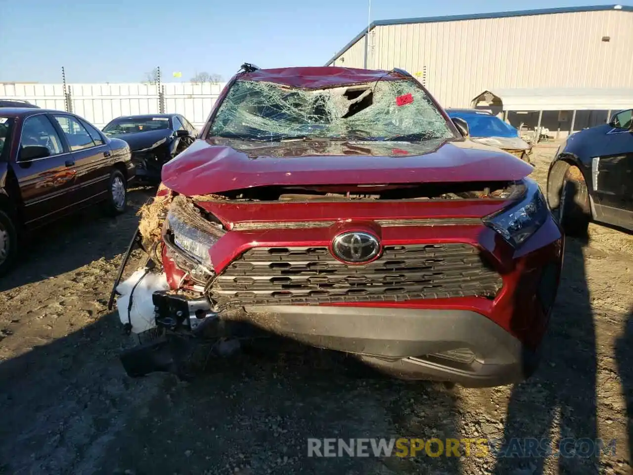 5 Photograph of a damaged car 2T3H1RFV3MW162746 TOYOTA RAV4 2021