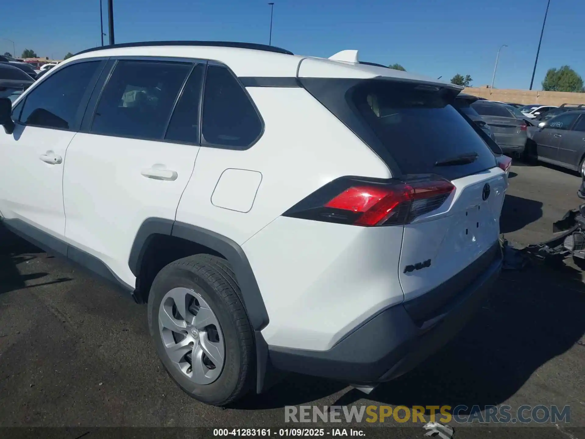 3 Photograph of a damaged car 2T3H1RFV3MW166926 TOYOTA RAV4 2021