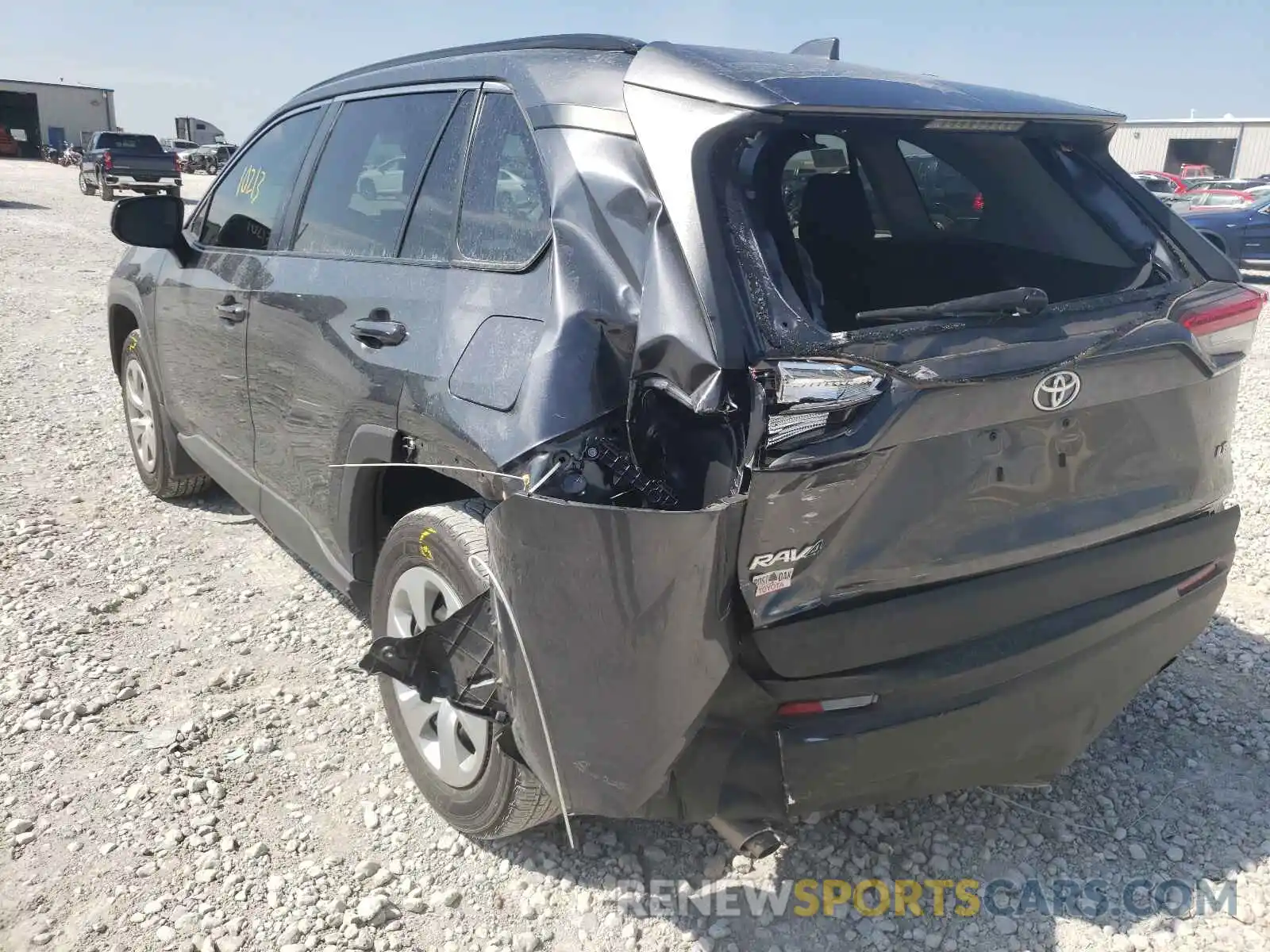 3 Photograph of a damaged car 2T3H1RFV4MC108809 TOYOTA RAV4 2021