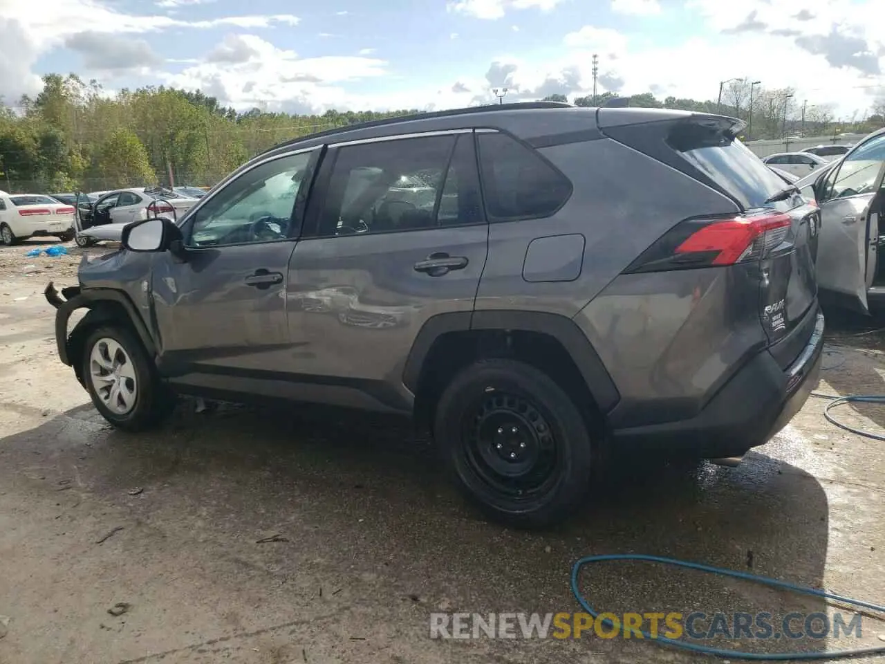 2 Photograph of a damaged car 2T3H1RFV4MC113931 TOYOTA RAV4 2021