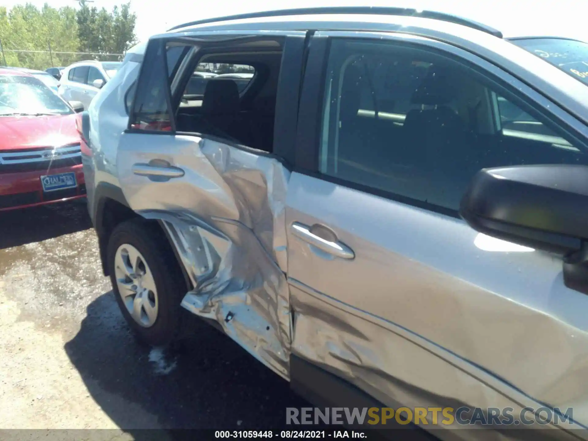 6 Photograph of a damaged car 2T3H1RFV4MC138148 TOYOTA RAV4 2021