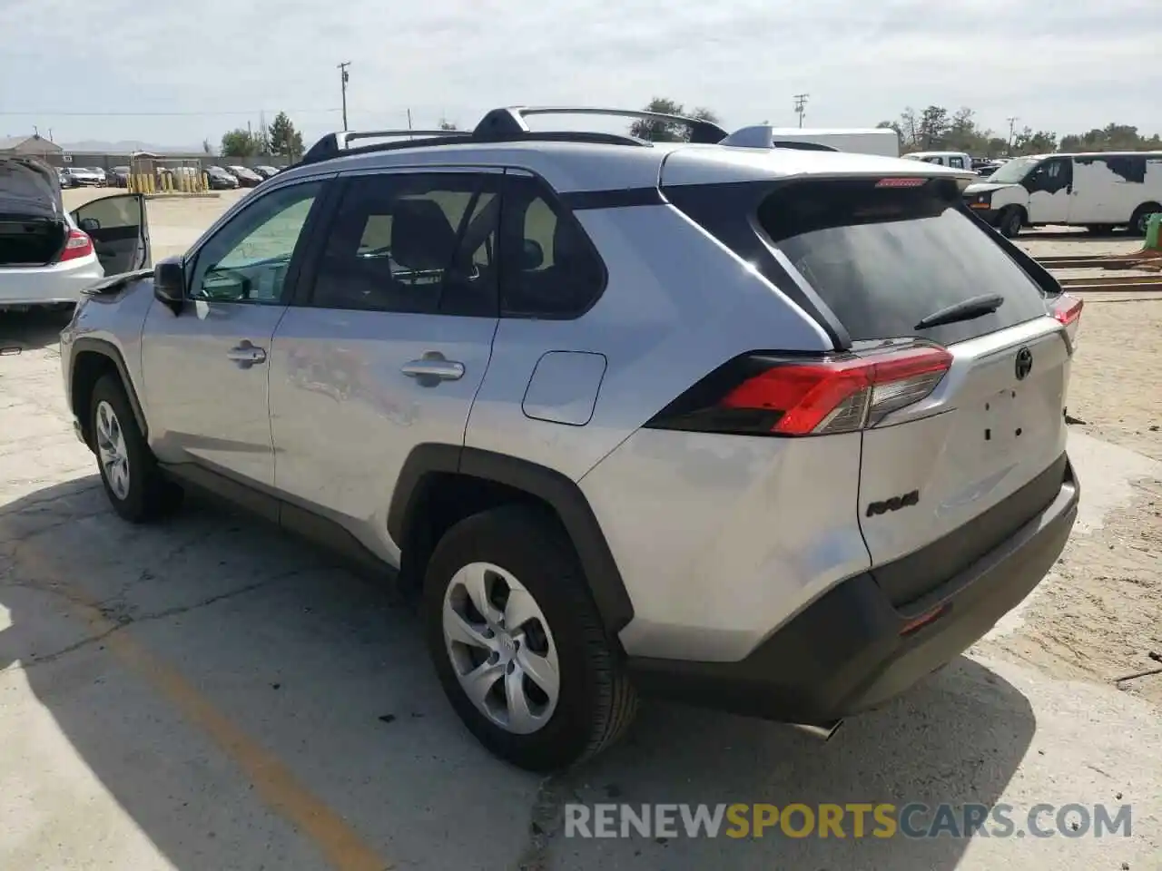 3 Photograph of a damaged car 2T3H1RFV4MC142782 TOYOTA RAV4 2021