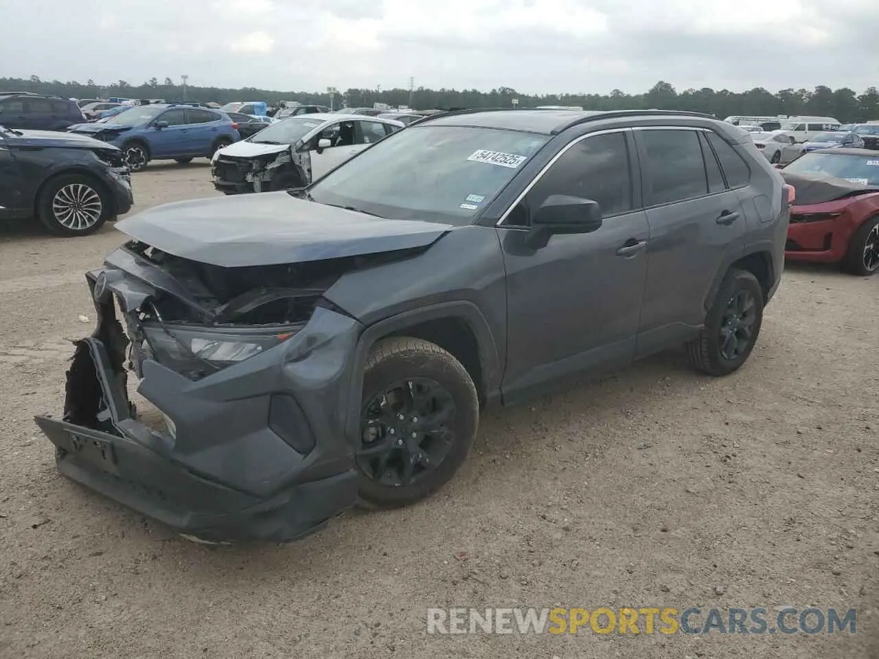 1 Photograph of a damaged car 2T3H1RFV4MC166080 TOYOTA RAV4 2021