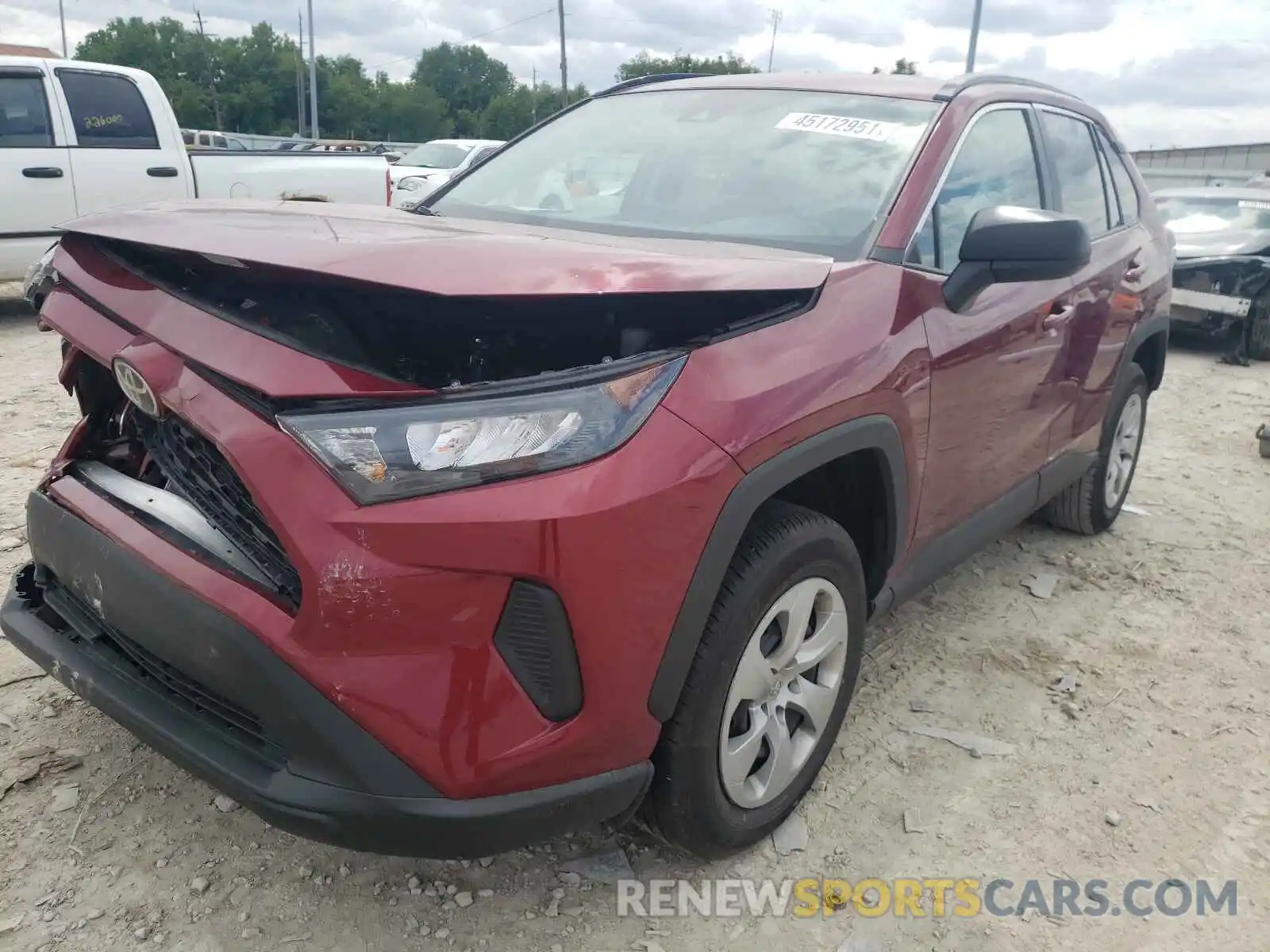 2 Photograph of a damaged car 2T3H1RFV4MW121560 TOYOTA RAV4 2021