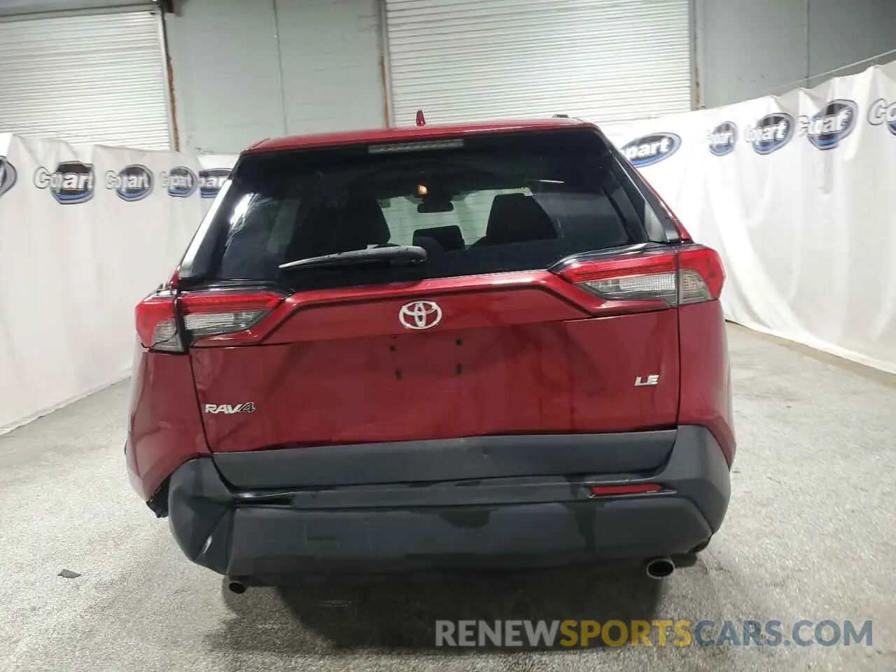 6 Photograph of a damaged car 2T3H1RFV4MW128797 TOYOTA RAV4 2021